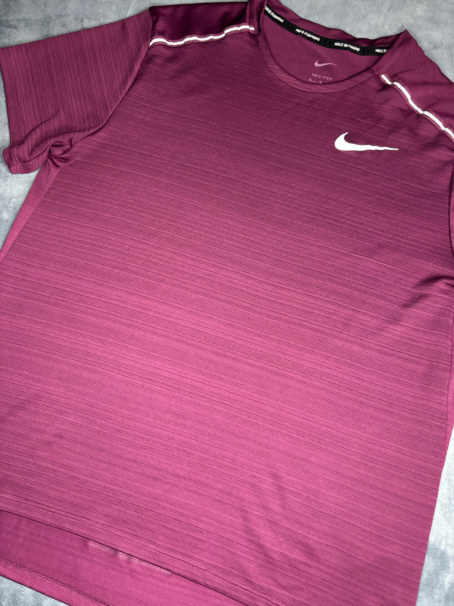 Nike Dri-Fit Miler 1.0 Tshirt (M)