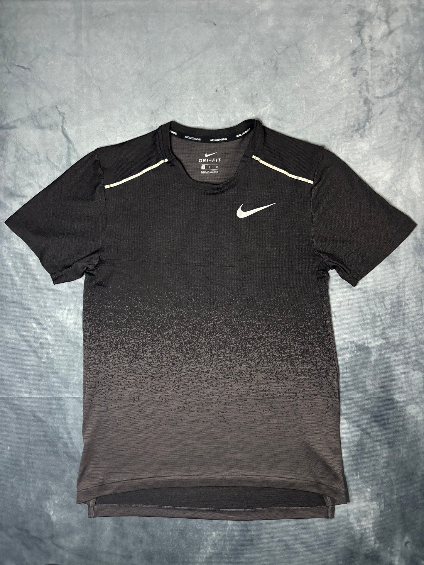 Nike Dri-Fit Miler 1.0 Tshirt (S)