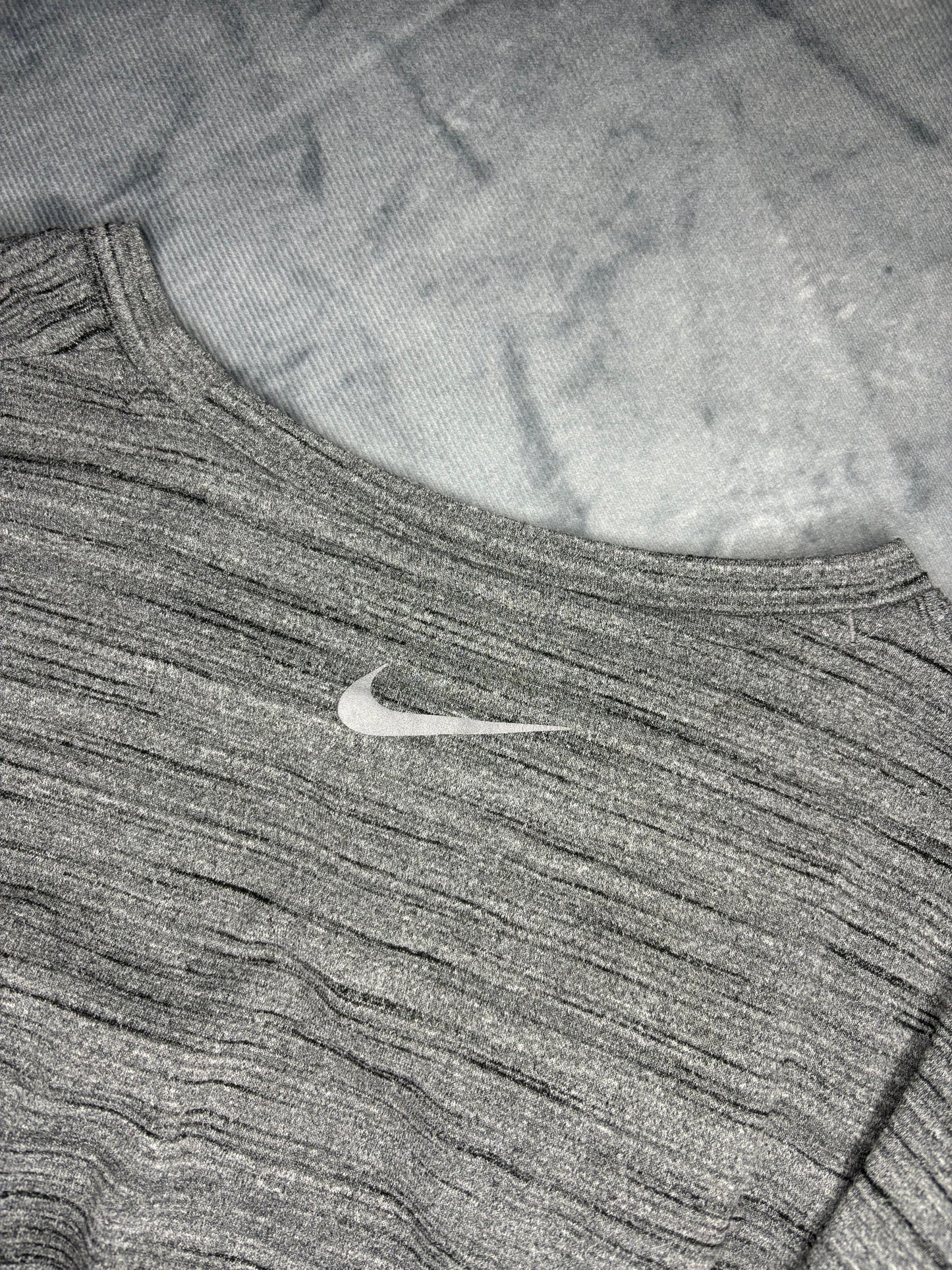 Nike Dri-Fit Essential Miler Tshirt (S)