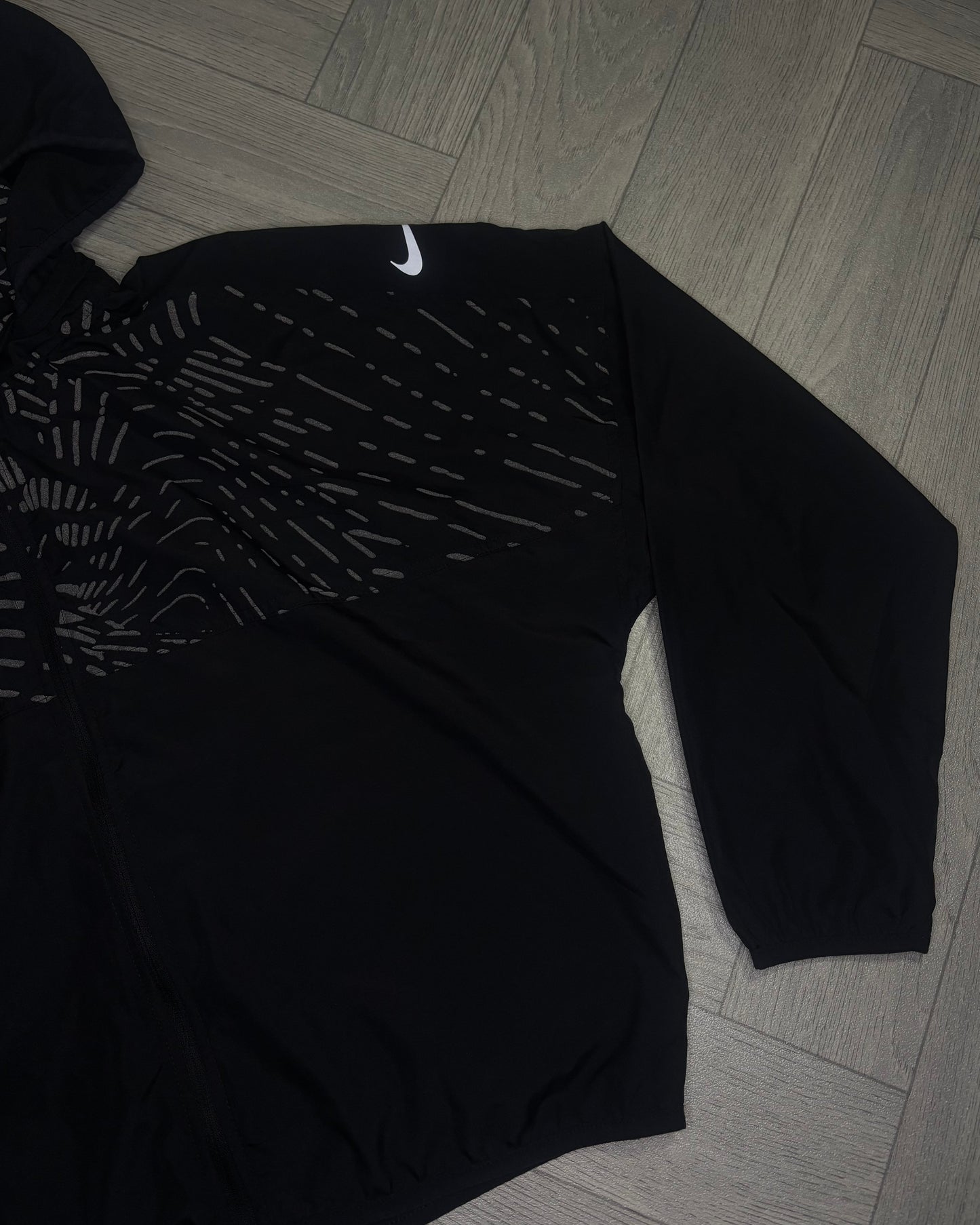 Nike Run Division Reflective Running Jacket (S)