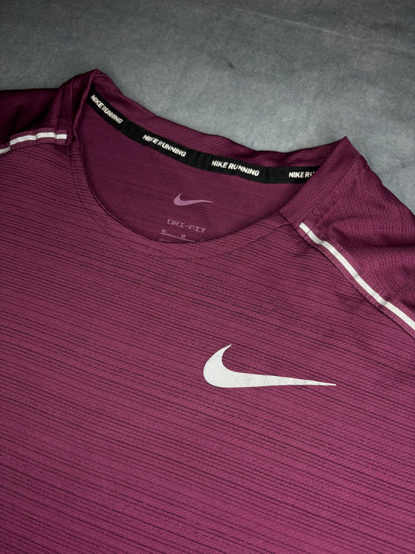 Nike Dri-Fit Miler 1.0 Tshirt (M)