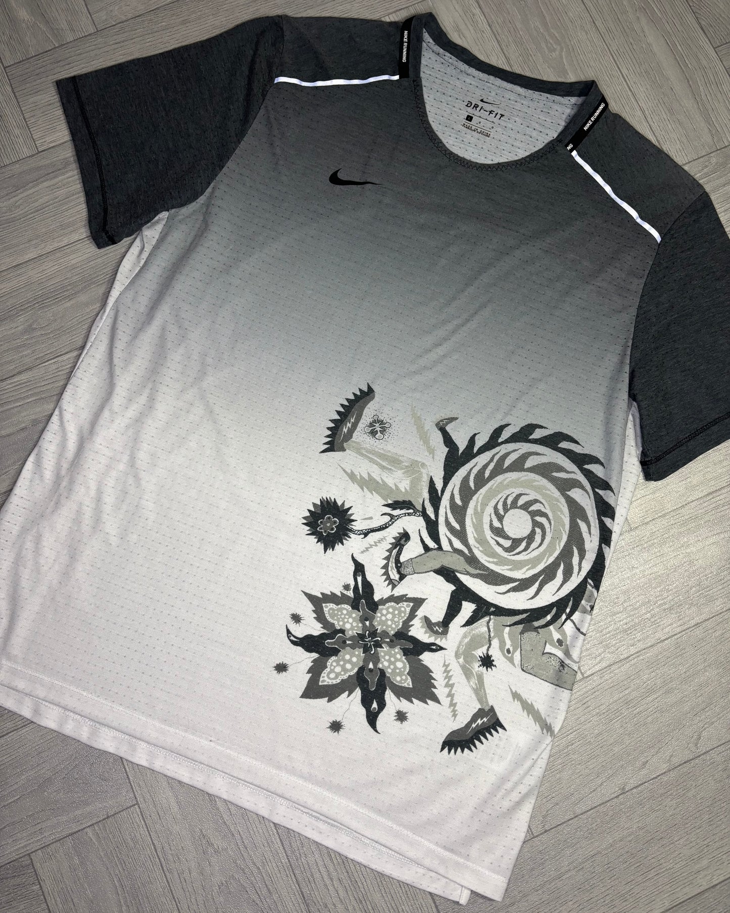 Nike Wild Run ‘Chinese Dragon’ Miler 1.0 Tshirt