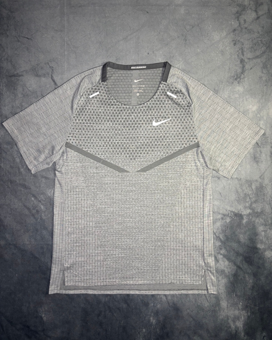 Nike Dri-Fit TechKnit Ultra Tshirt (S)