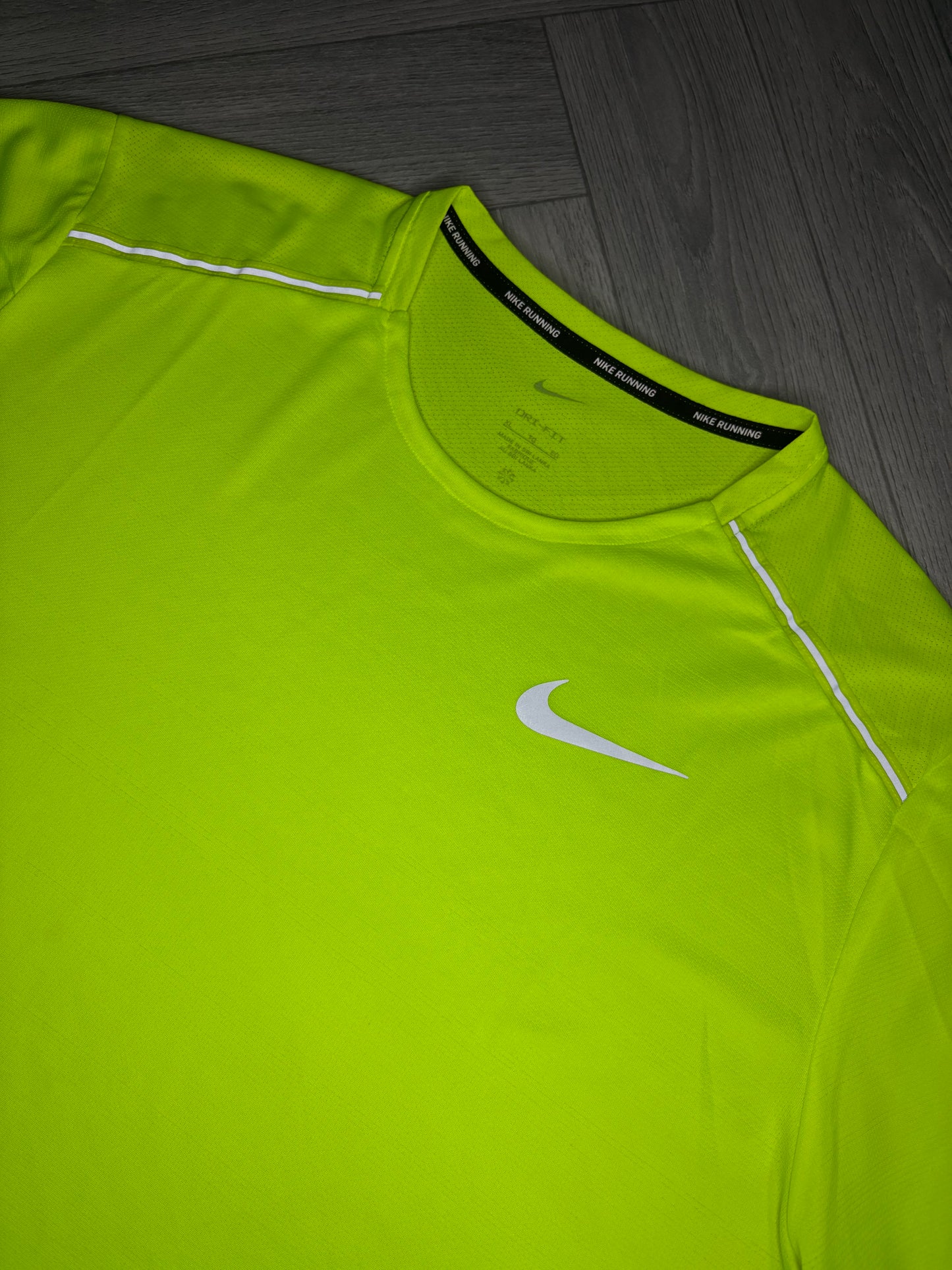 Nike Dri-Fit Miler 1.0 Tshirt (XL)