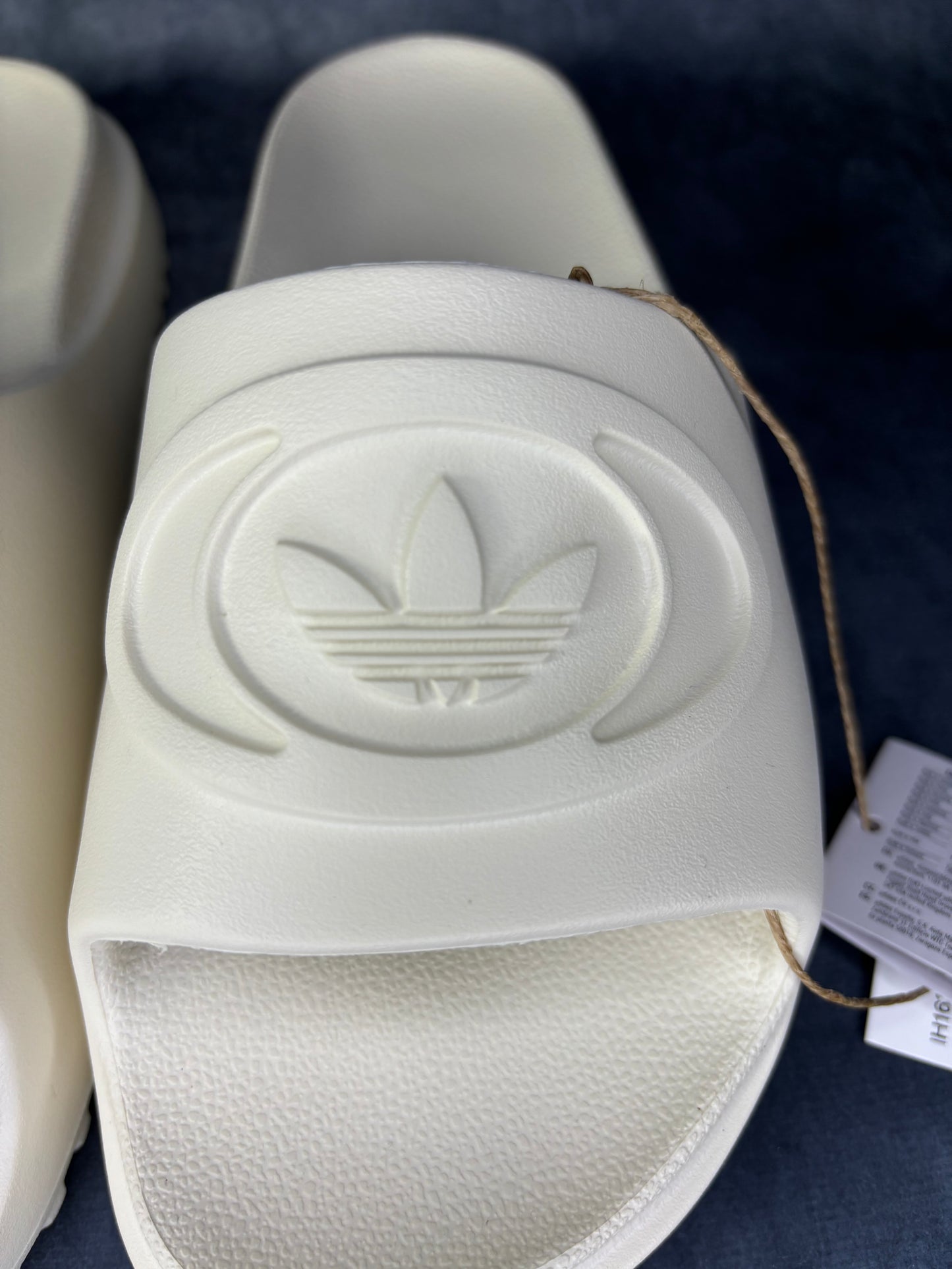 Adidas Campus 00s Slides (UK5)