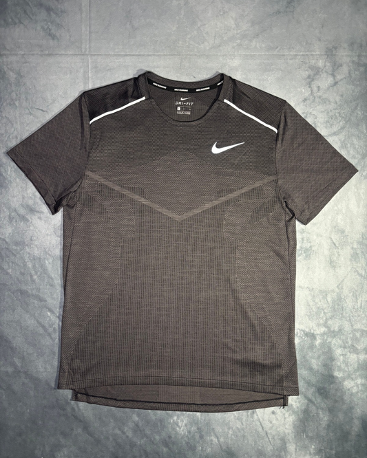 Nike Dri-Fit TechKnit Ultra Tshirt (L)