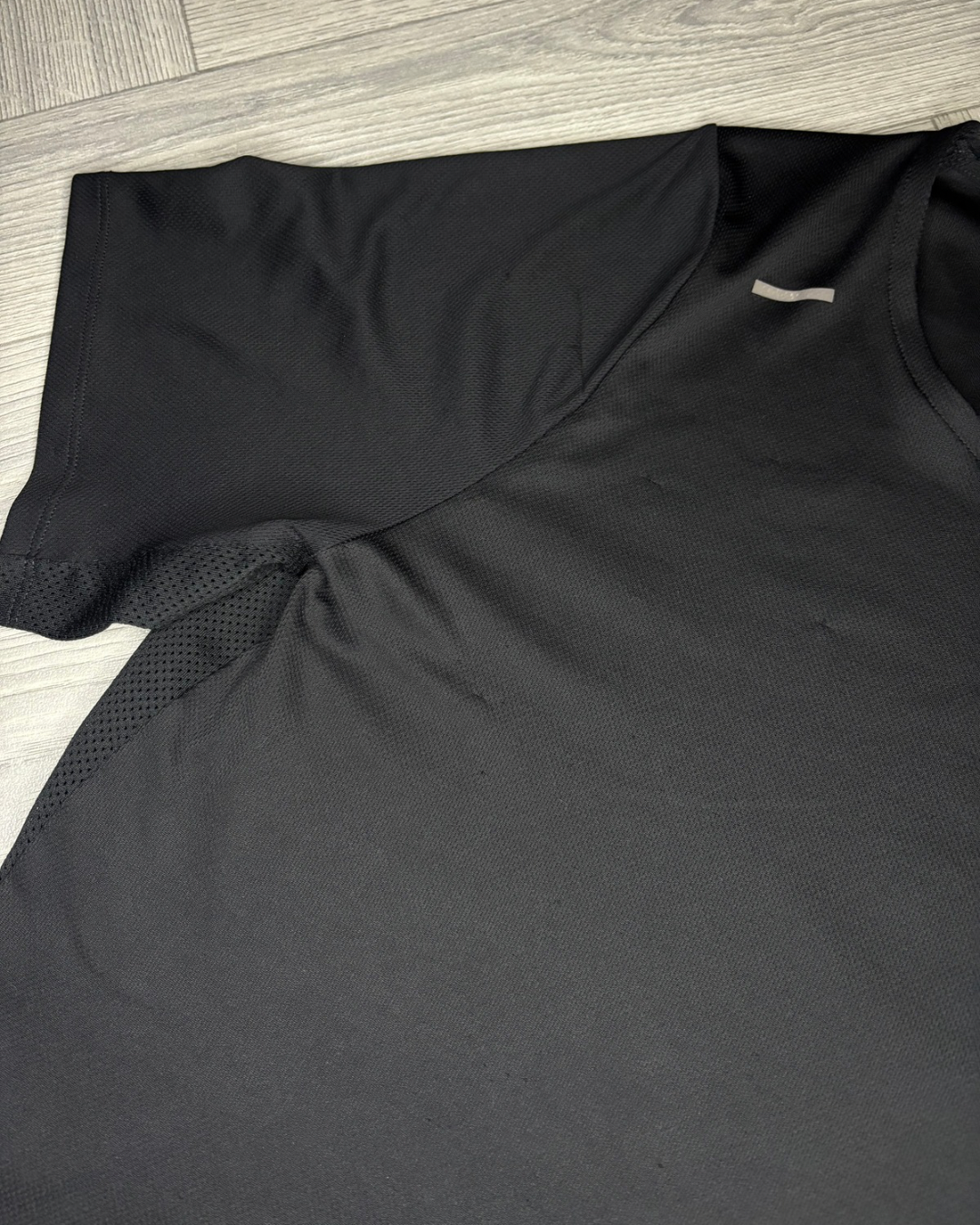 Nike Rise 365 Wild Run Tshirt (M)