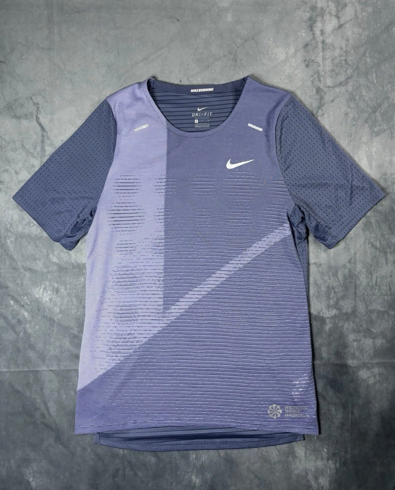 Nike Dri-Fit Rise 365 Future Fast Tshirt (S)