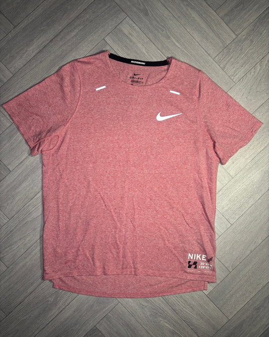 Nike Rise 365 Future Fast Tshirt (M)