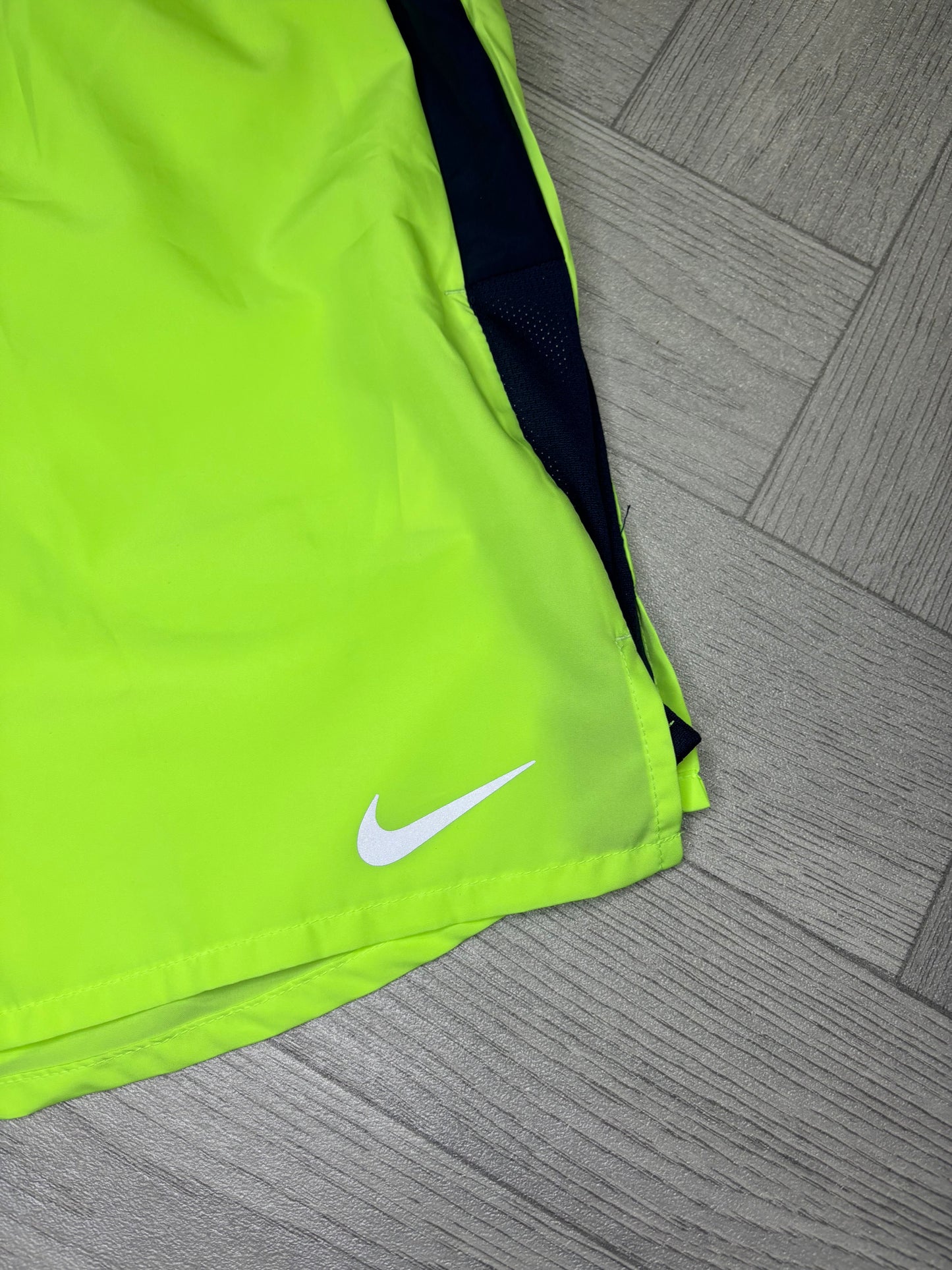 Nike Challenger 7” Running Shorts