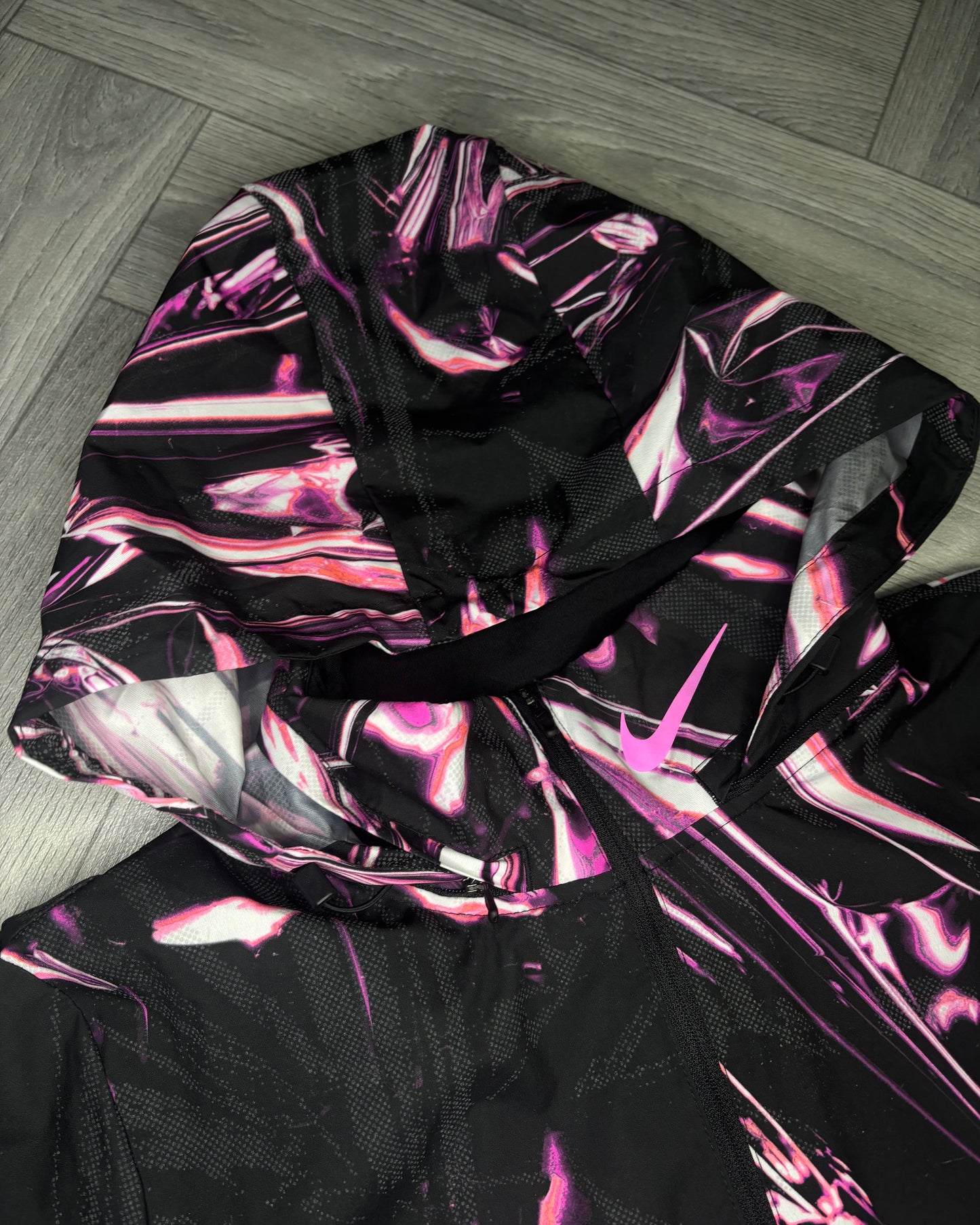 Nike Shield Ghost Flash Running Jacket