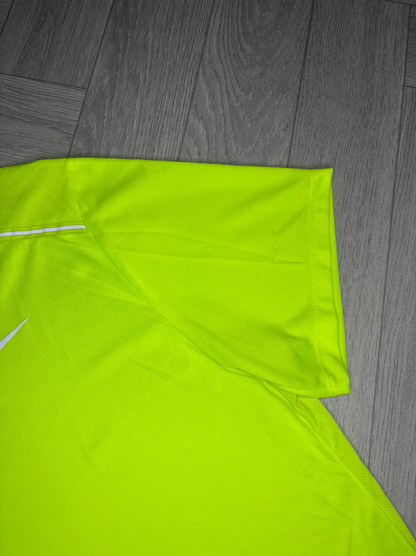 Nike Dri-Fit Miler 1.0 Tshirt (XL)