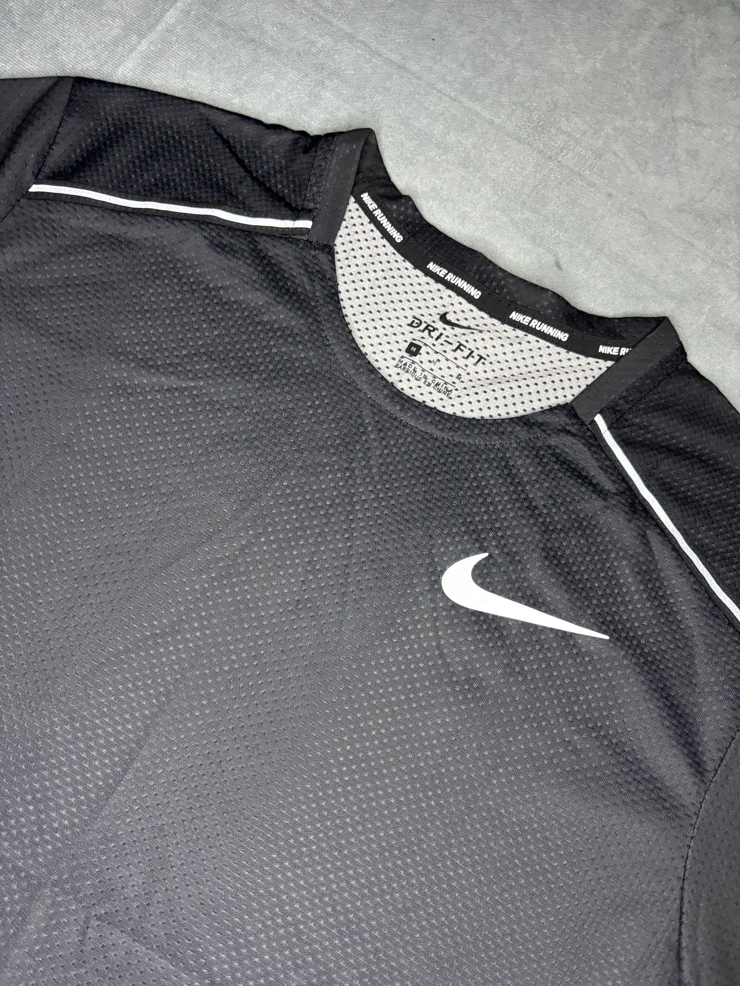 Nike Dri-Fit Gradient Miler 1.0 Tshirt (M)