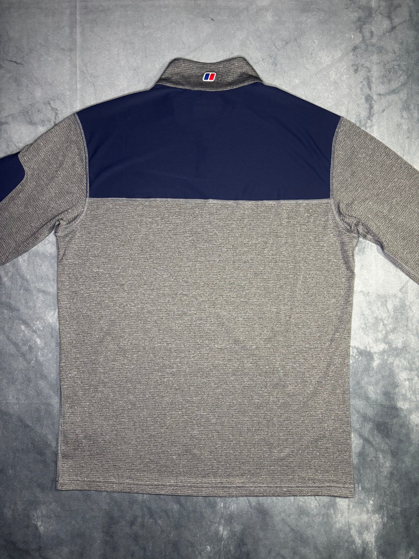Berghaus Explorer 1/4 Zip Top (M)