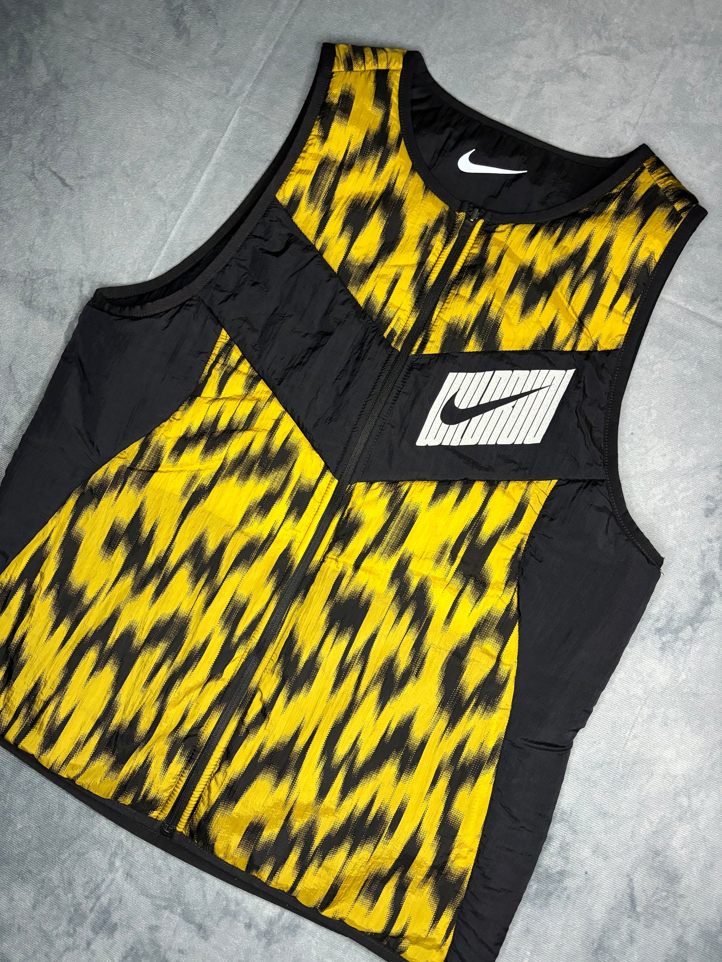 Nike AeroLayer Wild Run Gilet (M)