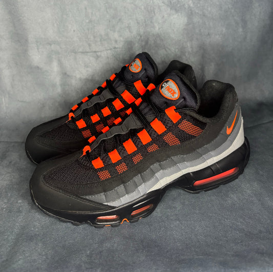 Nike Airmax 95 ‘Hyper Crimsons’
