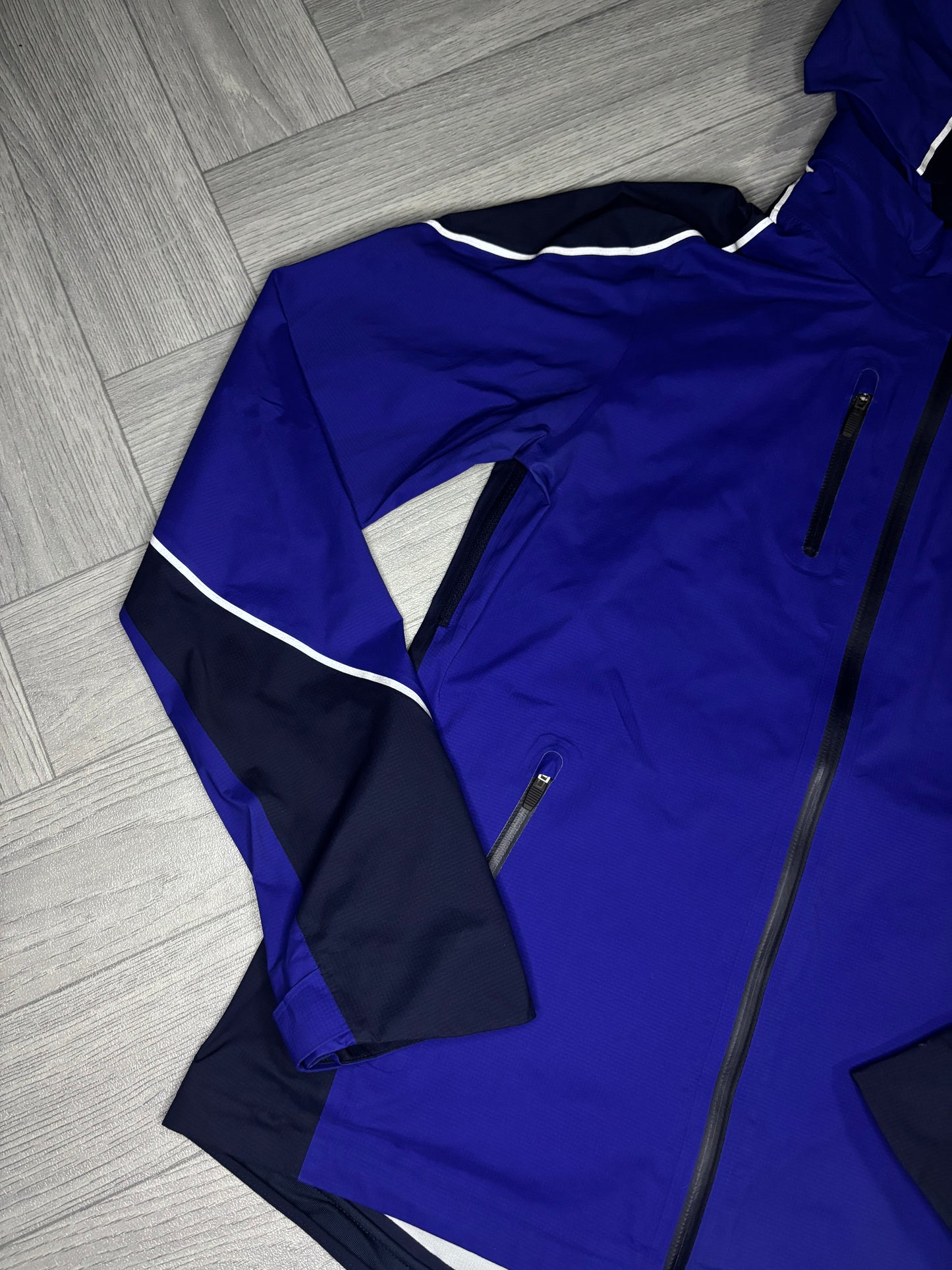 Nike HyperShield Womens Running Jacket (S)