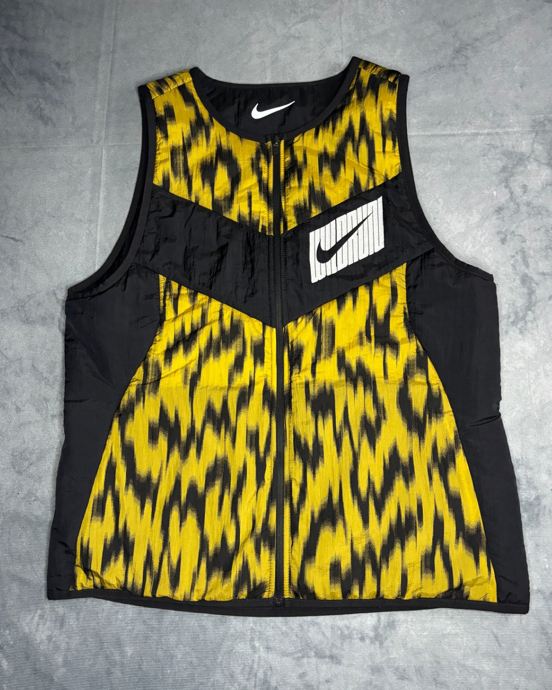 Nike AeroLayer Wild Run Gilet (M)