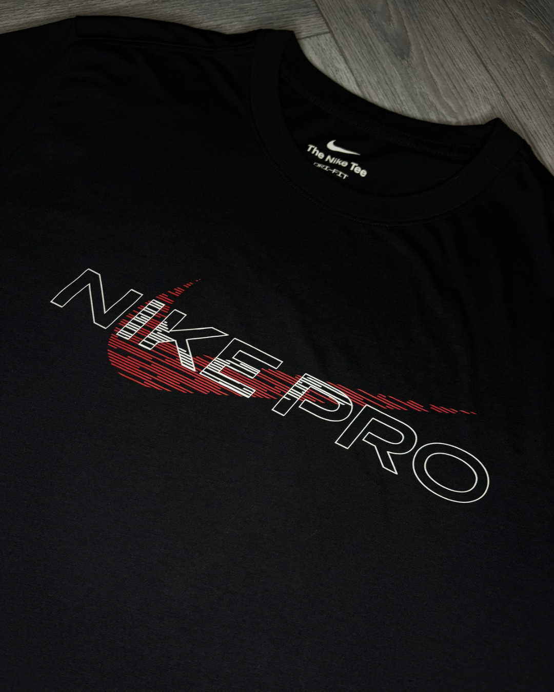 Nike Pro Mens Graphic Tshirt (M)