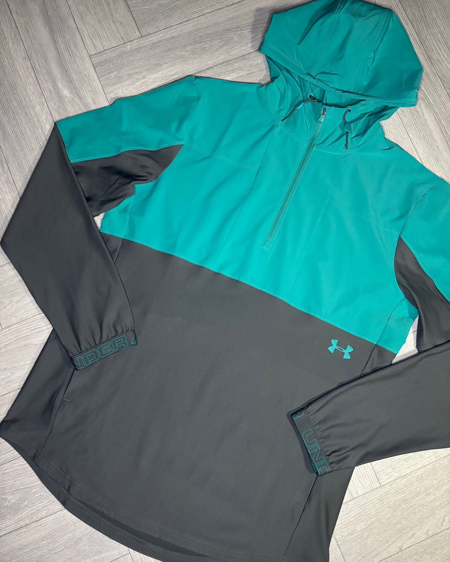 Under Armour Vanish Hybrid Jacket (L)
