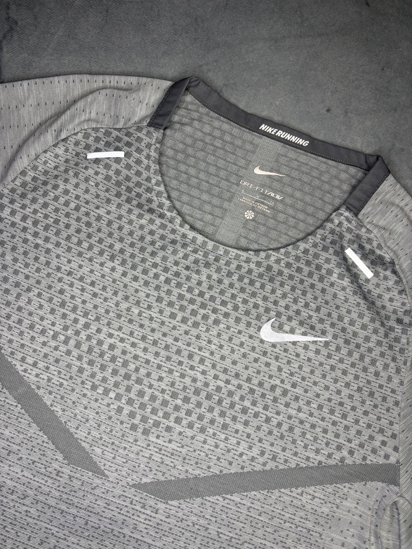 Nike Dri-Fit TechKnit Ultra Tshirt (S)