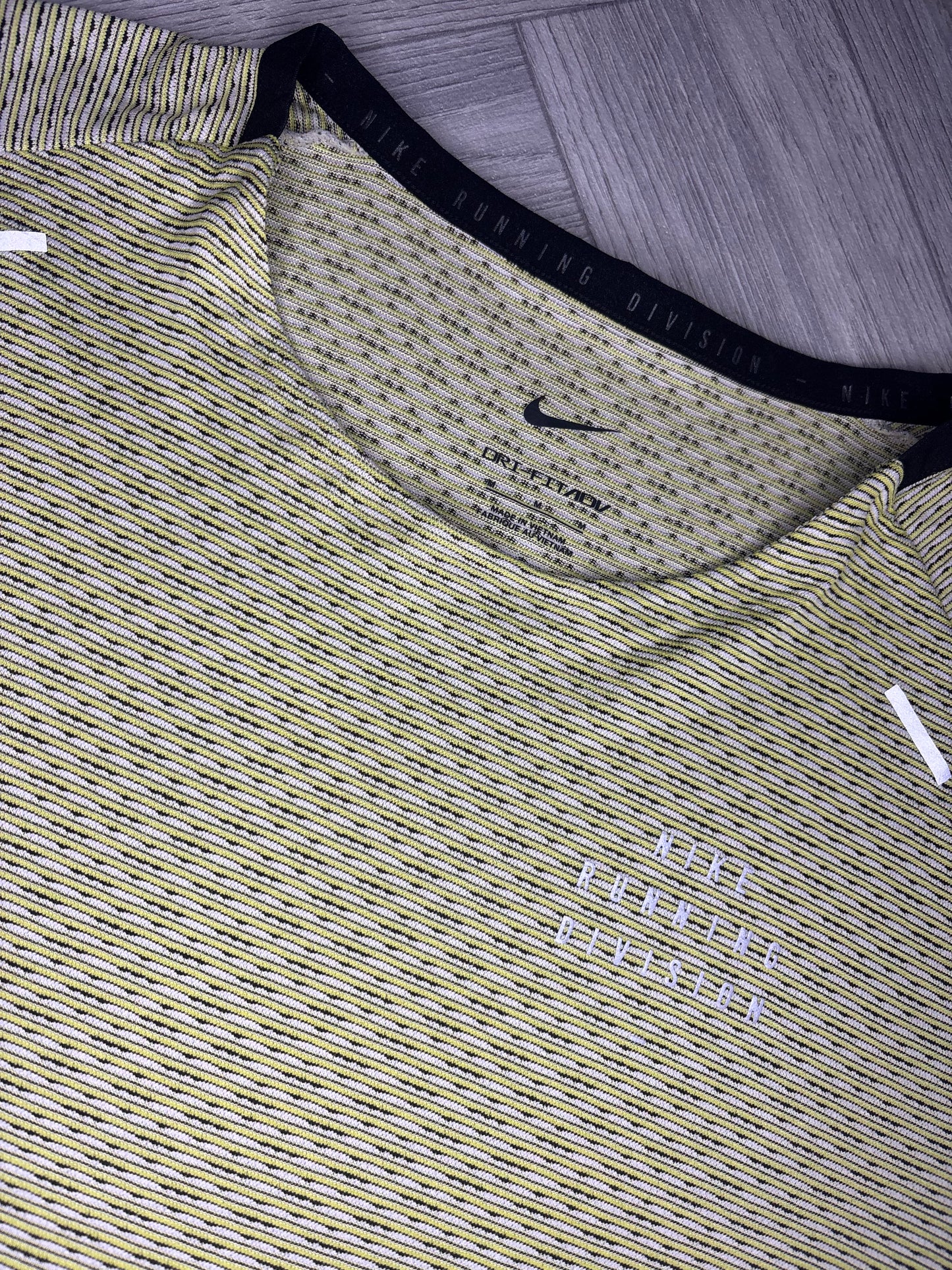 Nike Run Division ADV TechKnit Tshirt (M)