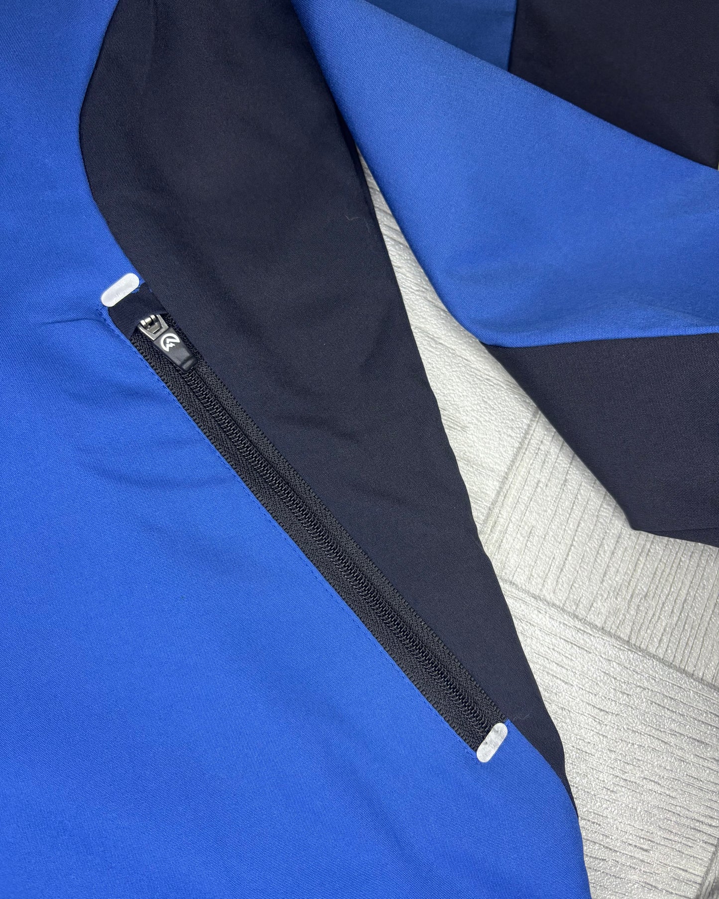 Flux Gradient Lightweight Jacket (M)