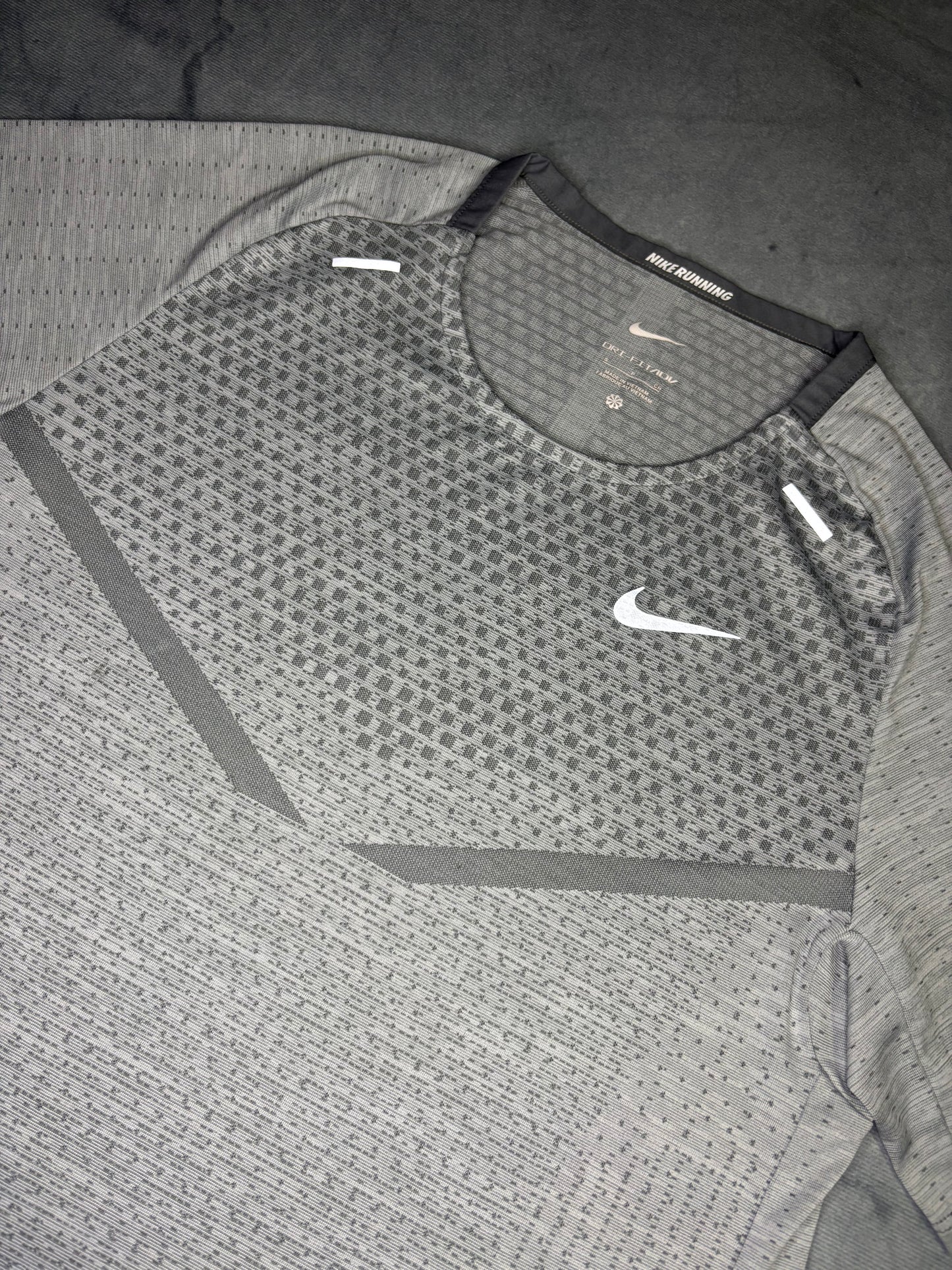 Nike Dri-Fit TechKnit Ultra Tshirt (S)