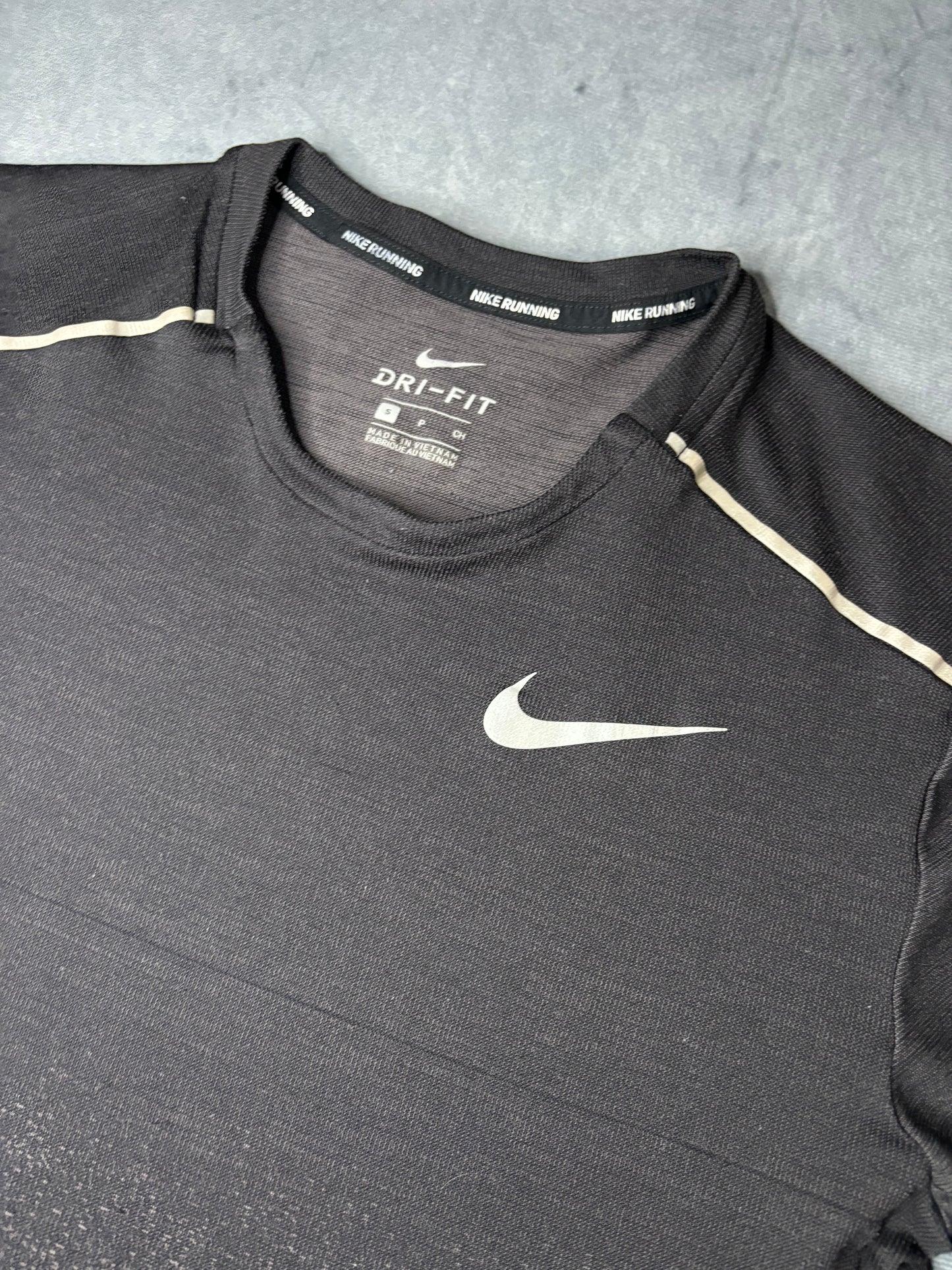 Nike Dri-Fit Miler 1.0 Tshirt (S)