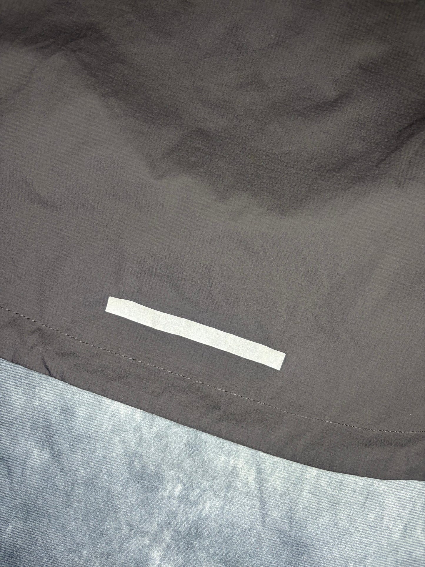 Nike Shield Lightweight Jacket (S)