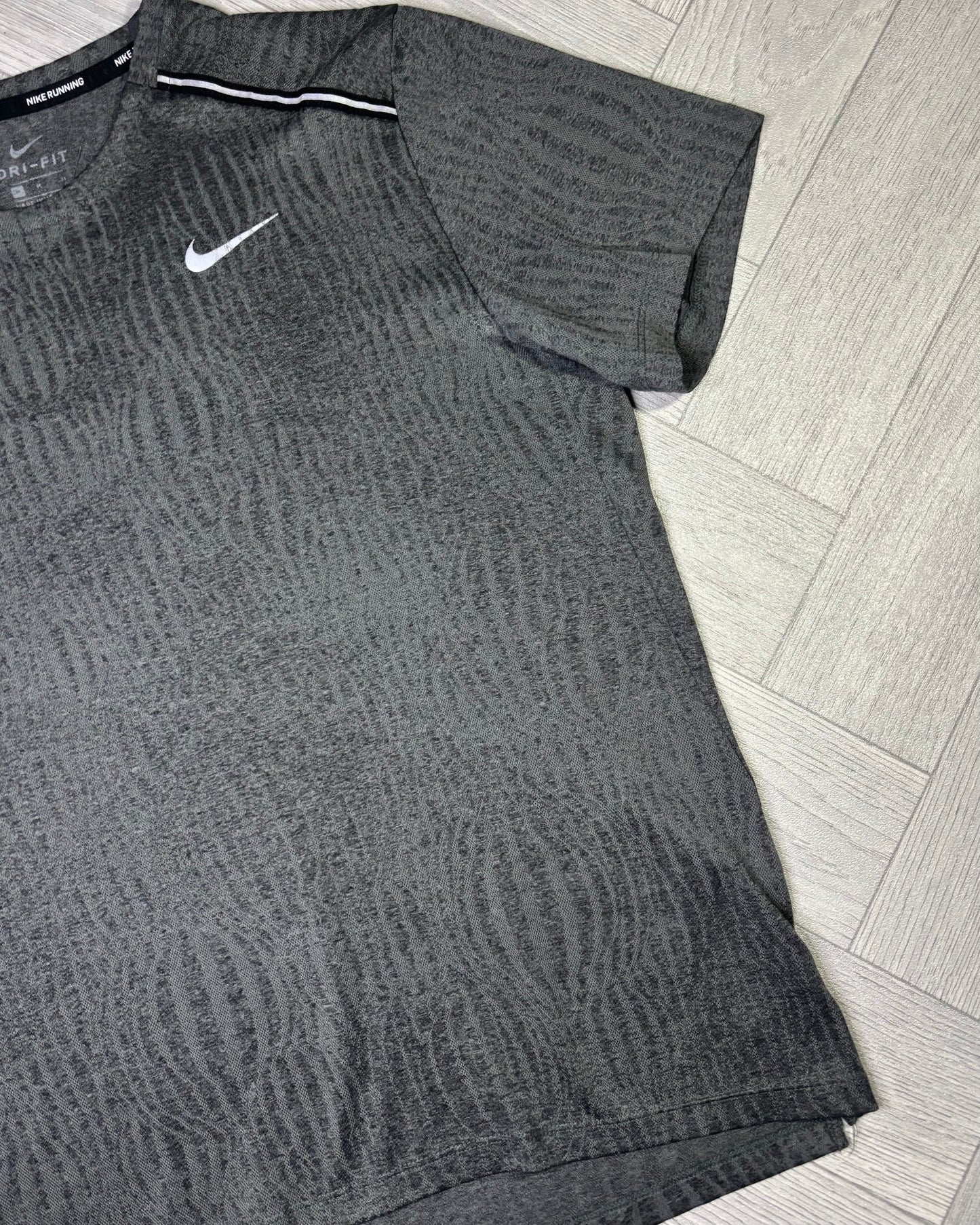 Nike Dri-Fit Miler 1.0 Tshirt (M)