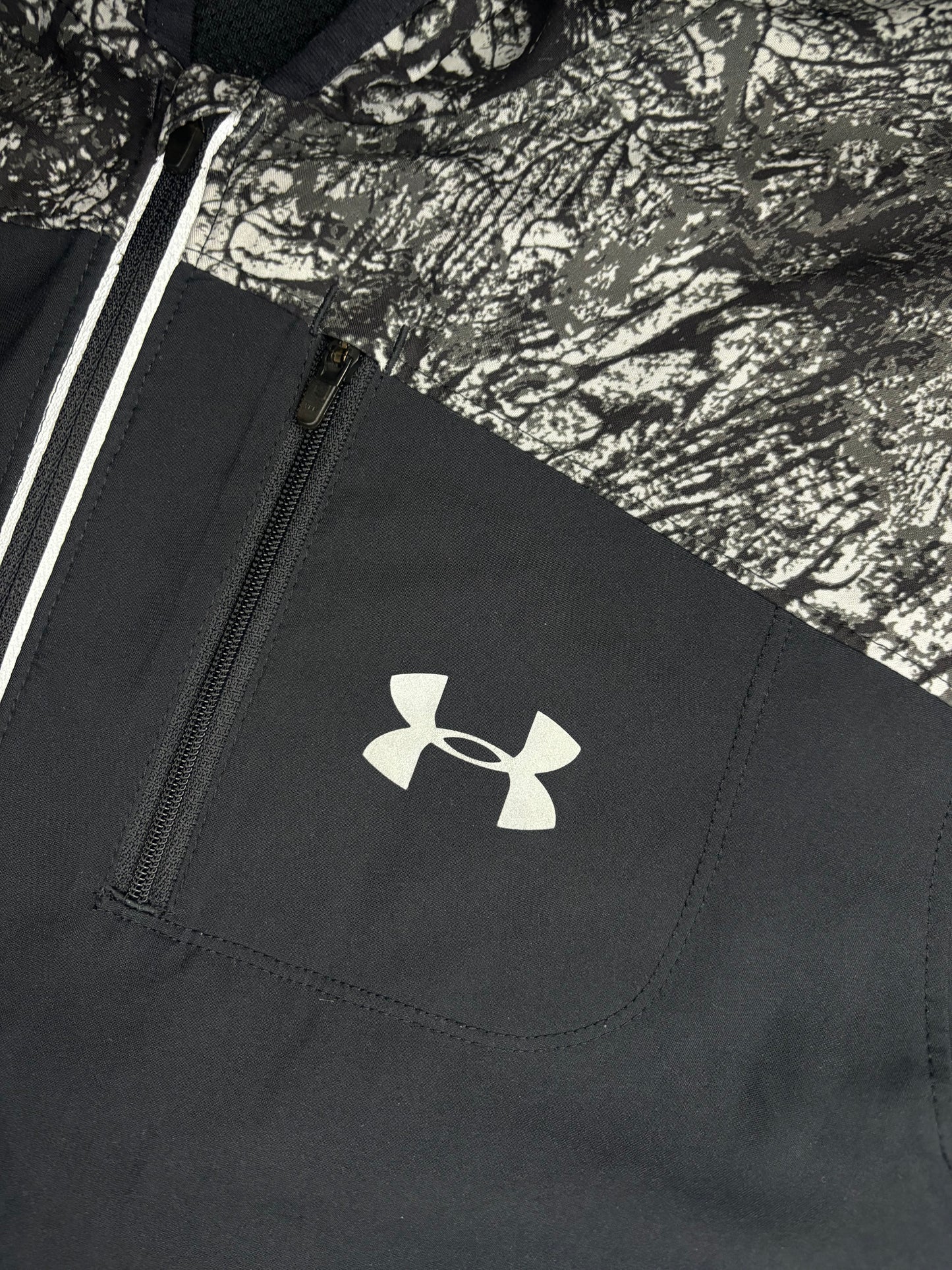 Under Armour Run Light Jacket (M)