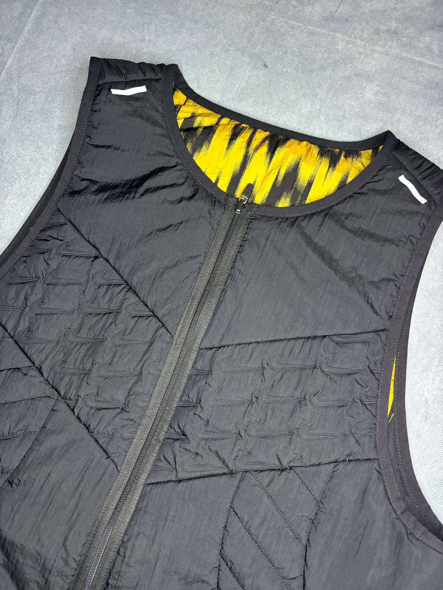 Nike AeroLayer Wild Run Gilet (M)