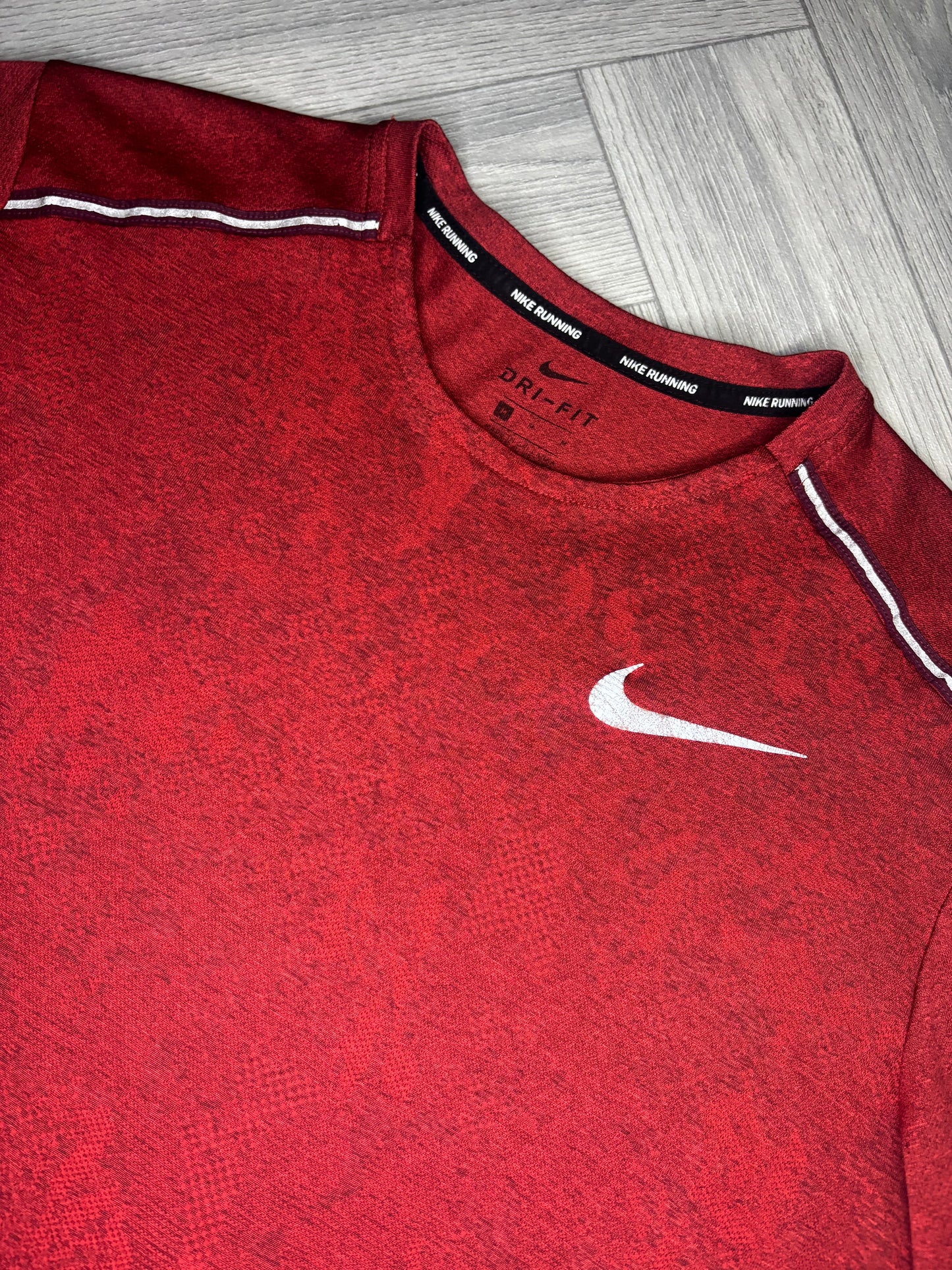 Nike Dri-Fit Miler 1.0 Tshirt (M)