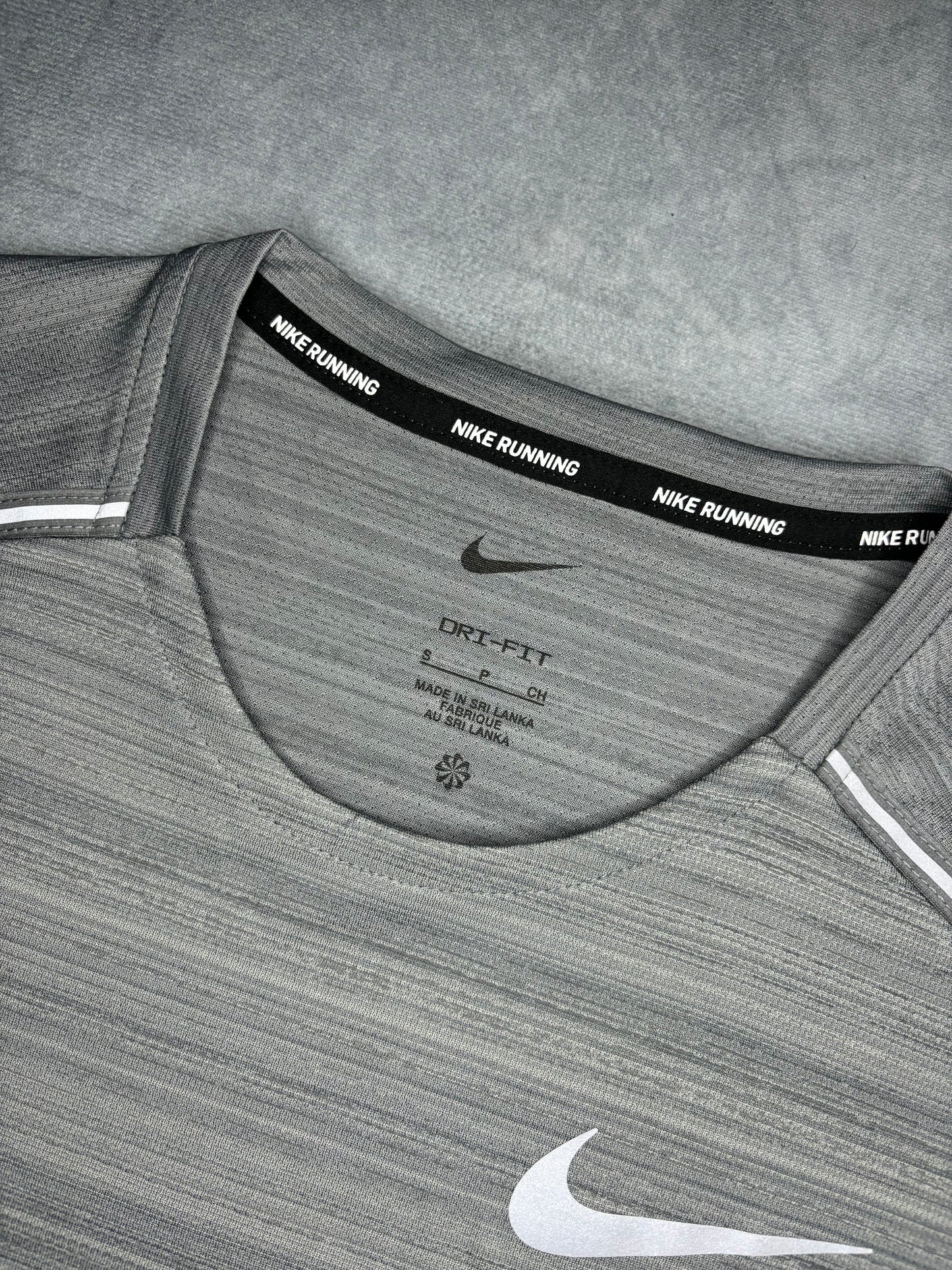 Nike Dri-Fit Miler 1.0 Tshirt (S)