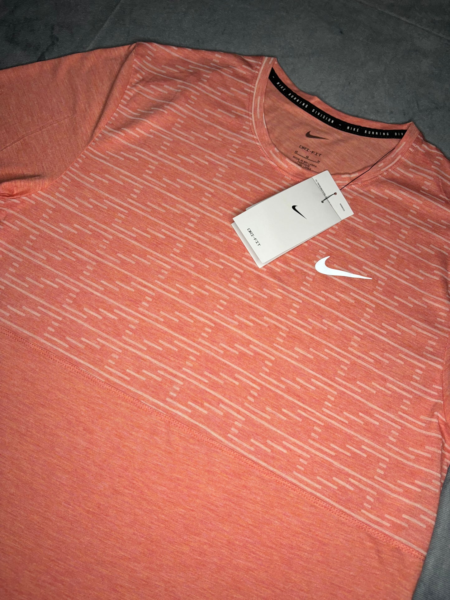 Nike Dri-Fit Running Division Tshirt (M)