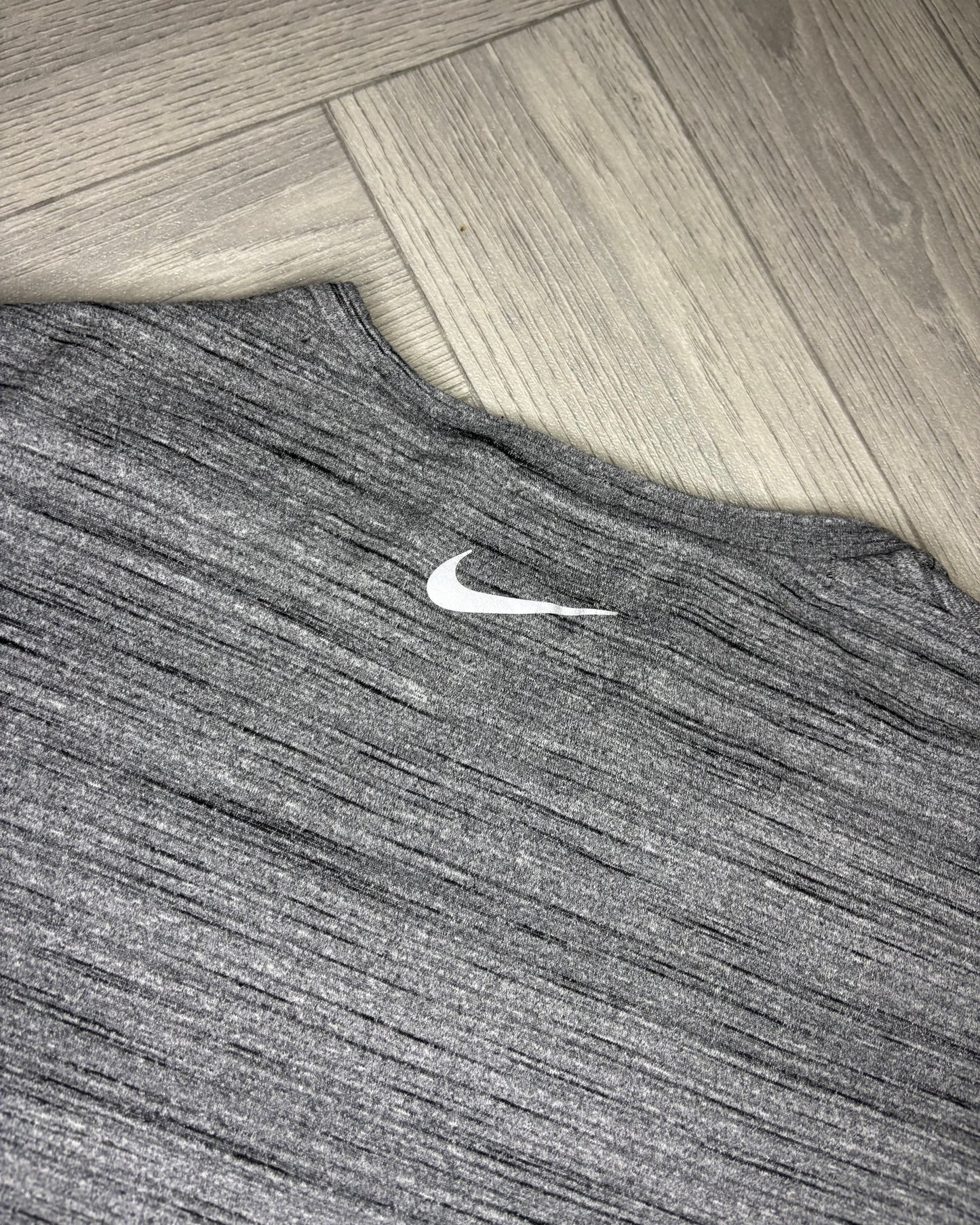 Nike Essential Miler Running Tshirt (L)