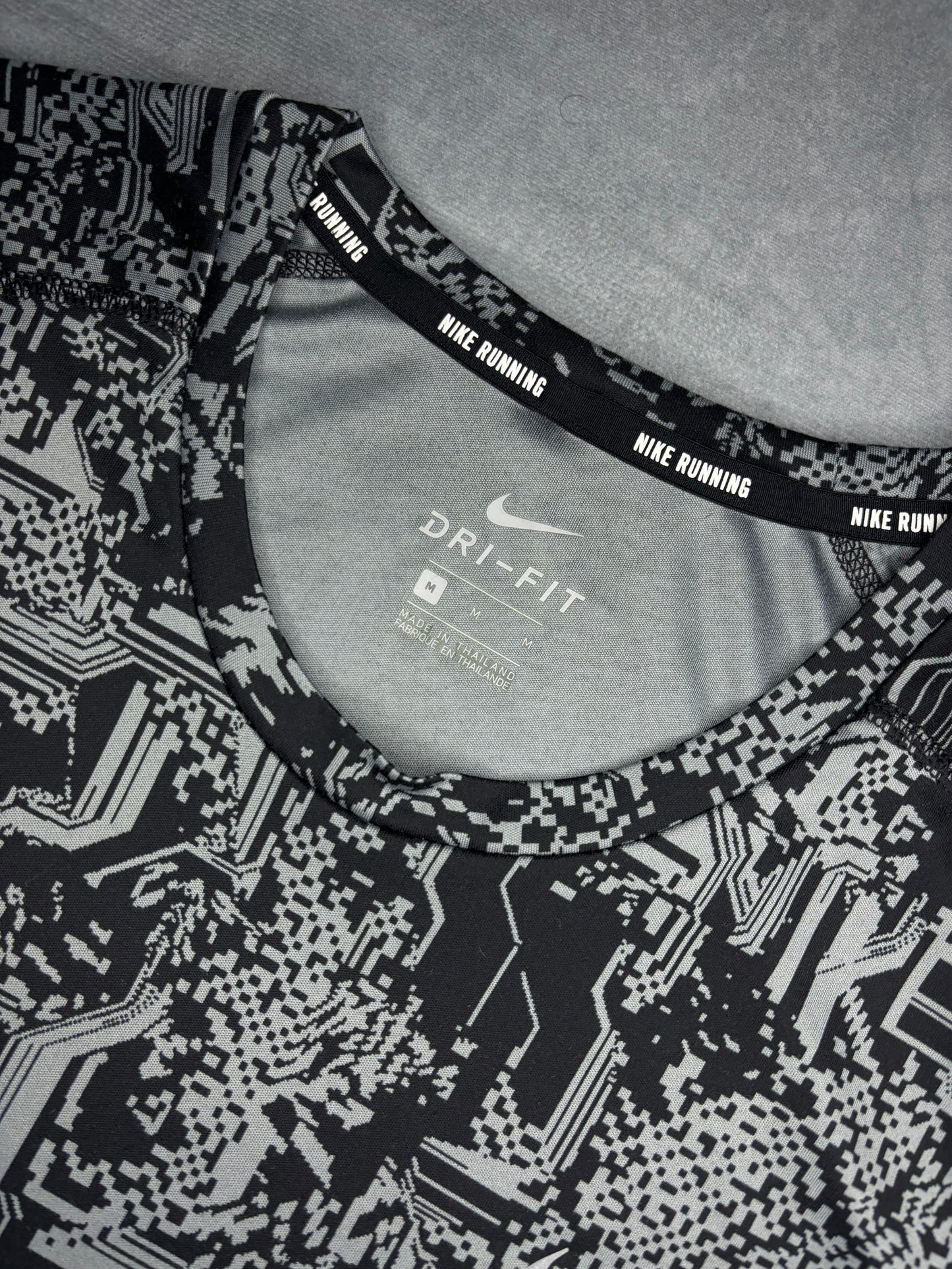 Nike Dri-Fit Digital Tshirt (M)