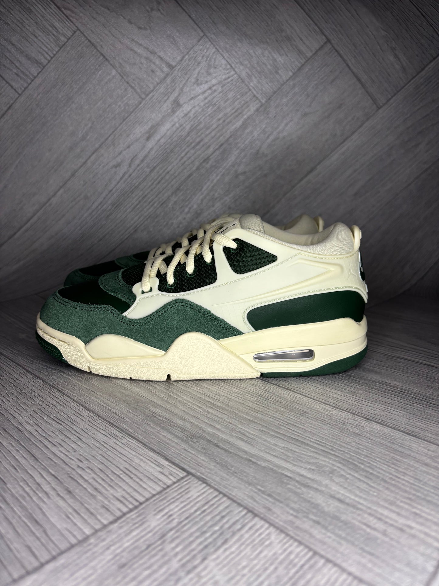 Nike Air Jordan 4 RM Womens Shoes - Malachite/Coconut Milk - UK 3