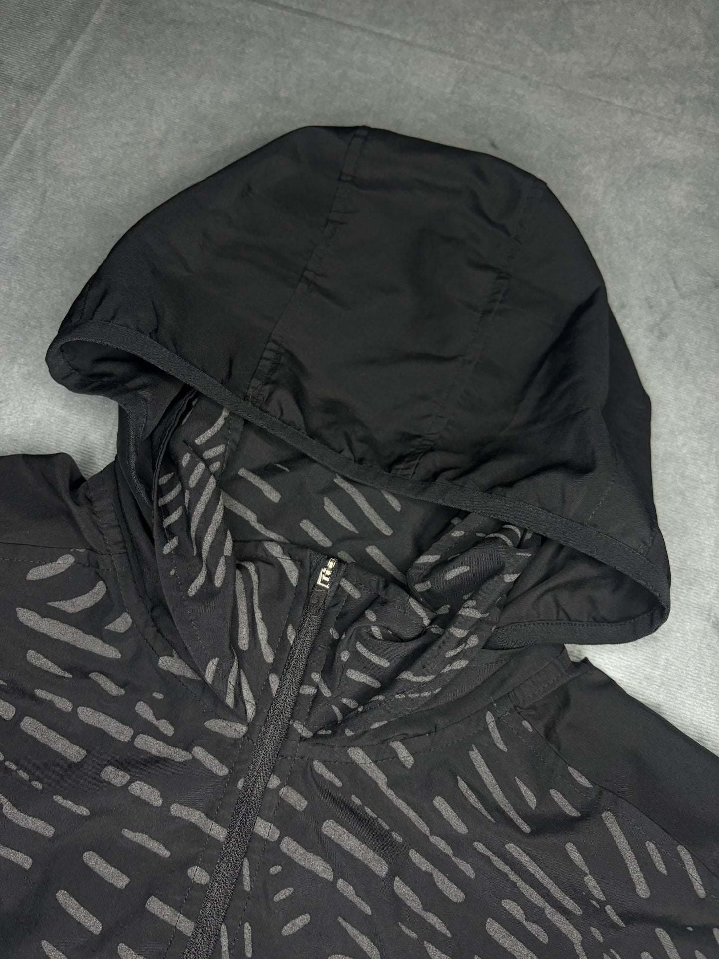 Nike Running Division Lightweight Jacket (XS)