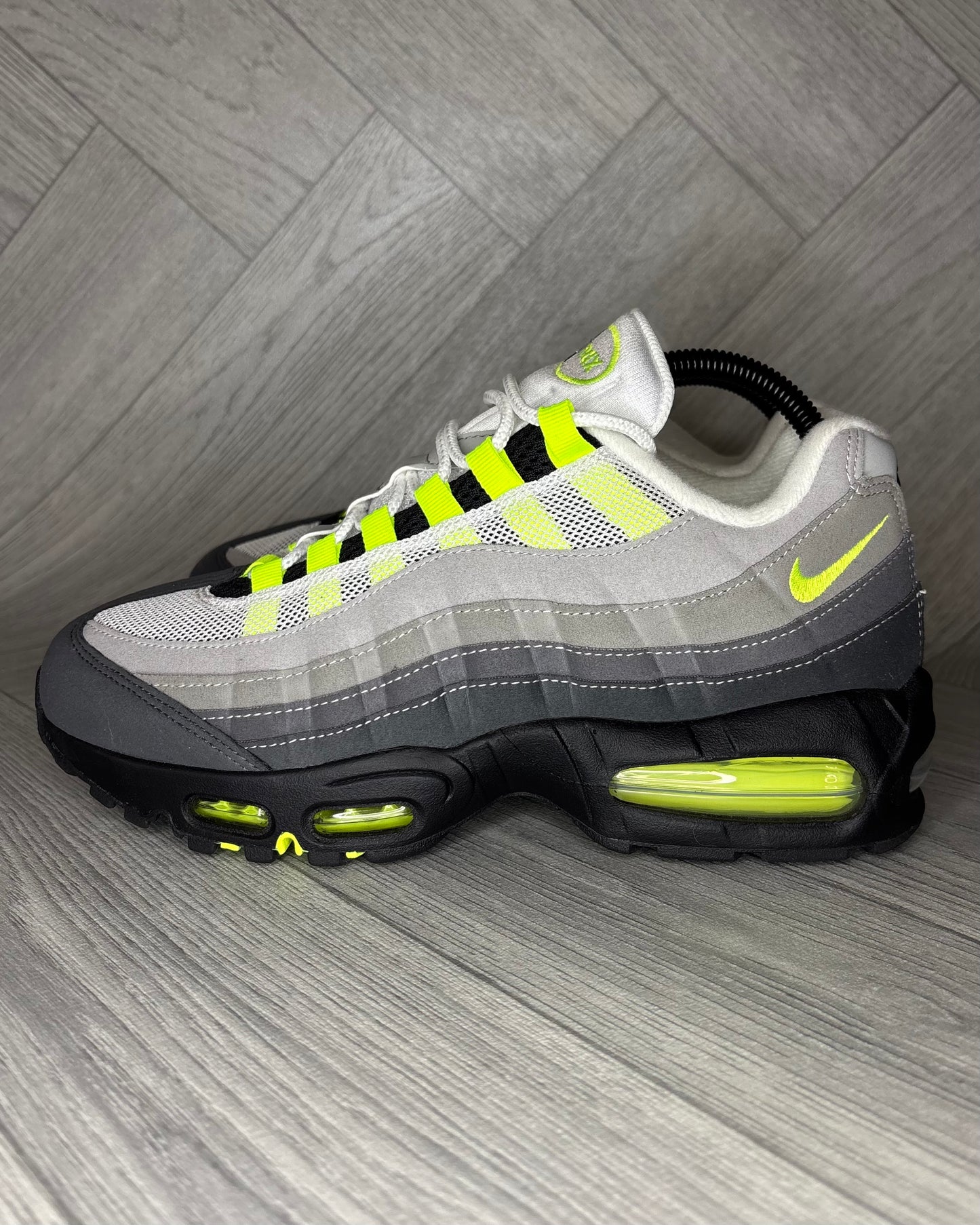 Nike AirMax 95 ‘OG Neon Big Bubble’ (UK7)