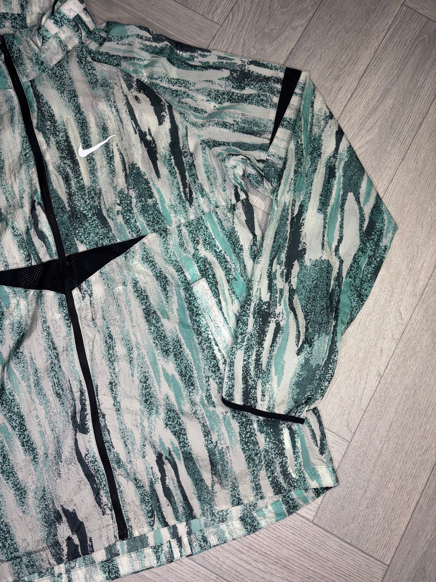 Nike Wild Run Windrunner Jacket (S)