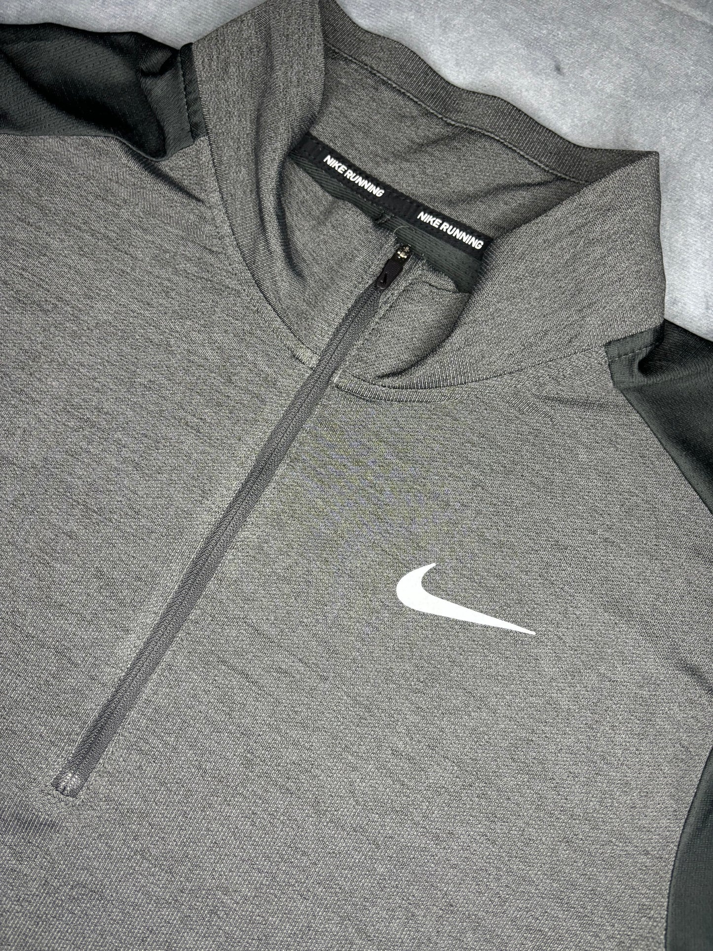 Nike Dri-Fit Element Half Zip (L)