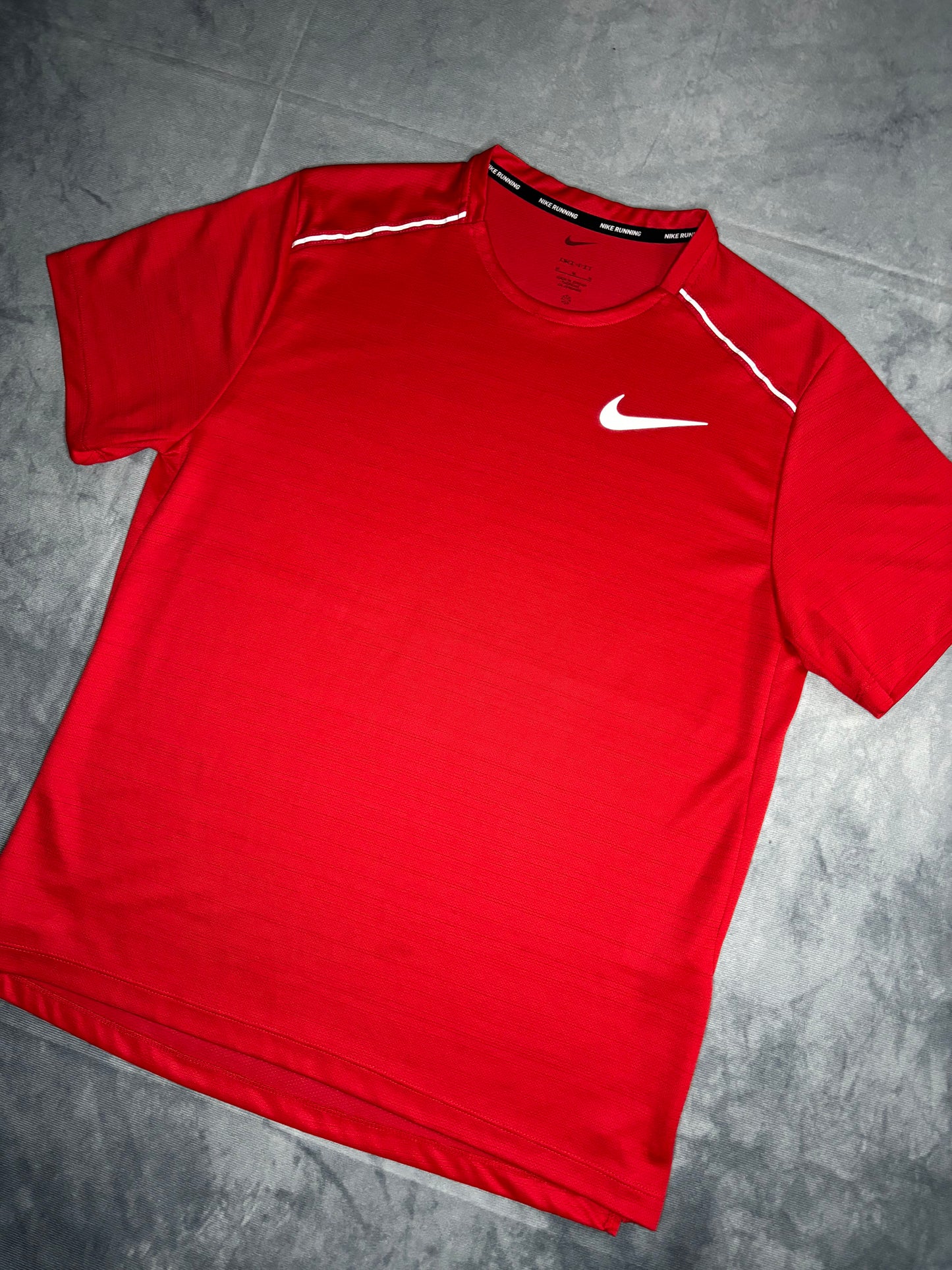 Nike Dri-Fit Miler 1.0 Tshirt (M)