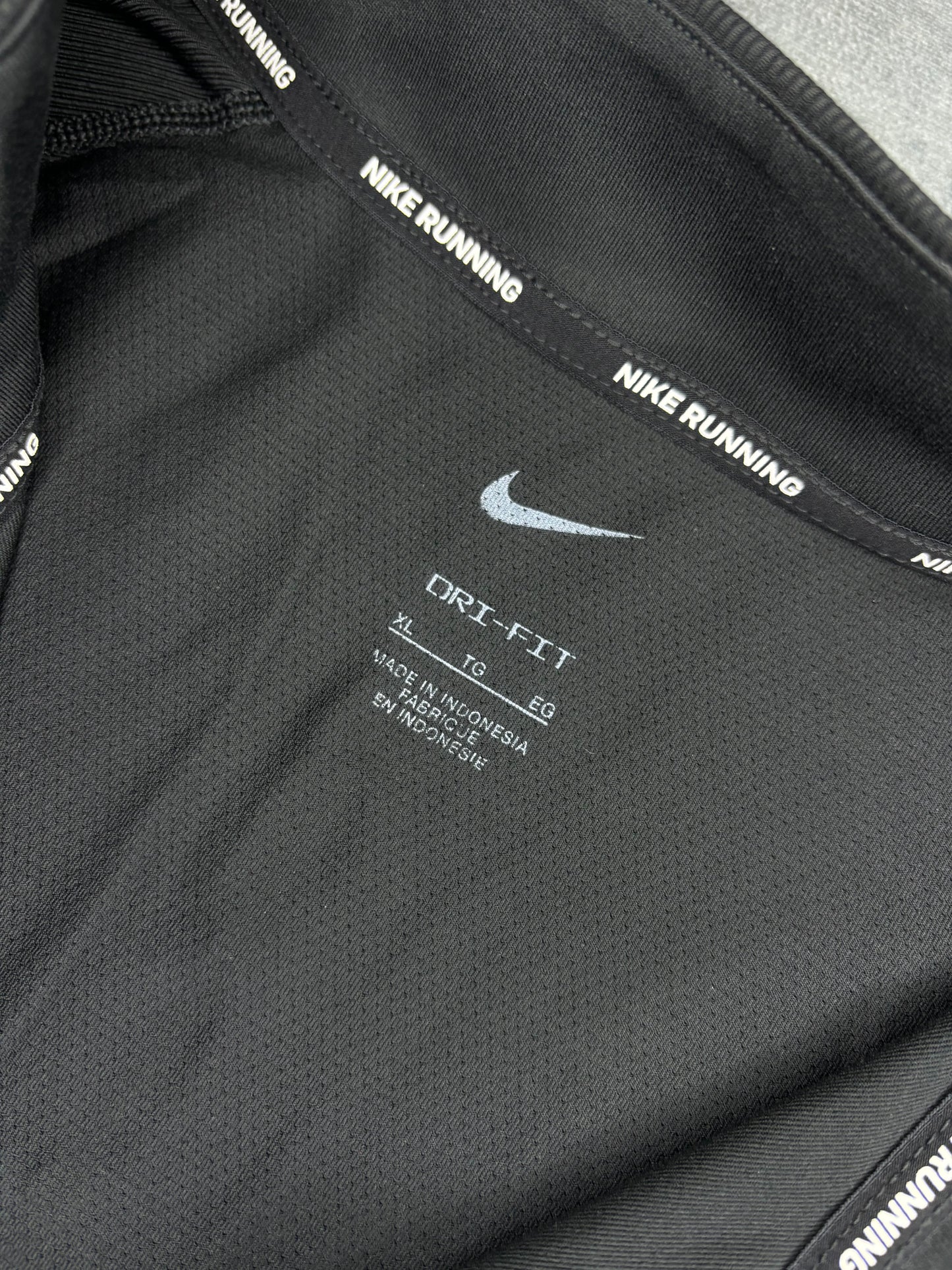 Nike Dri-Fit Element Running Half Zip (XL)