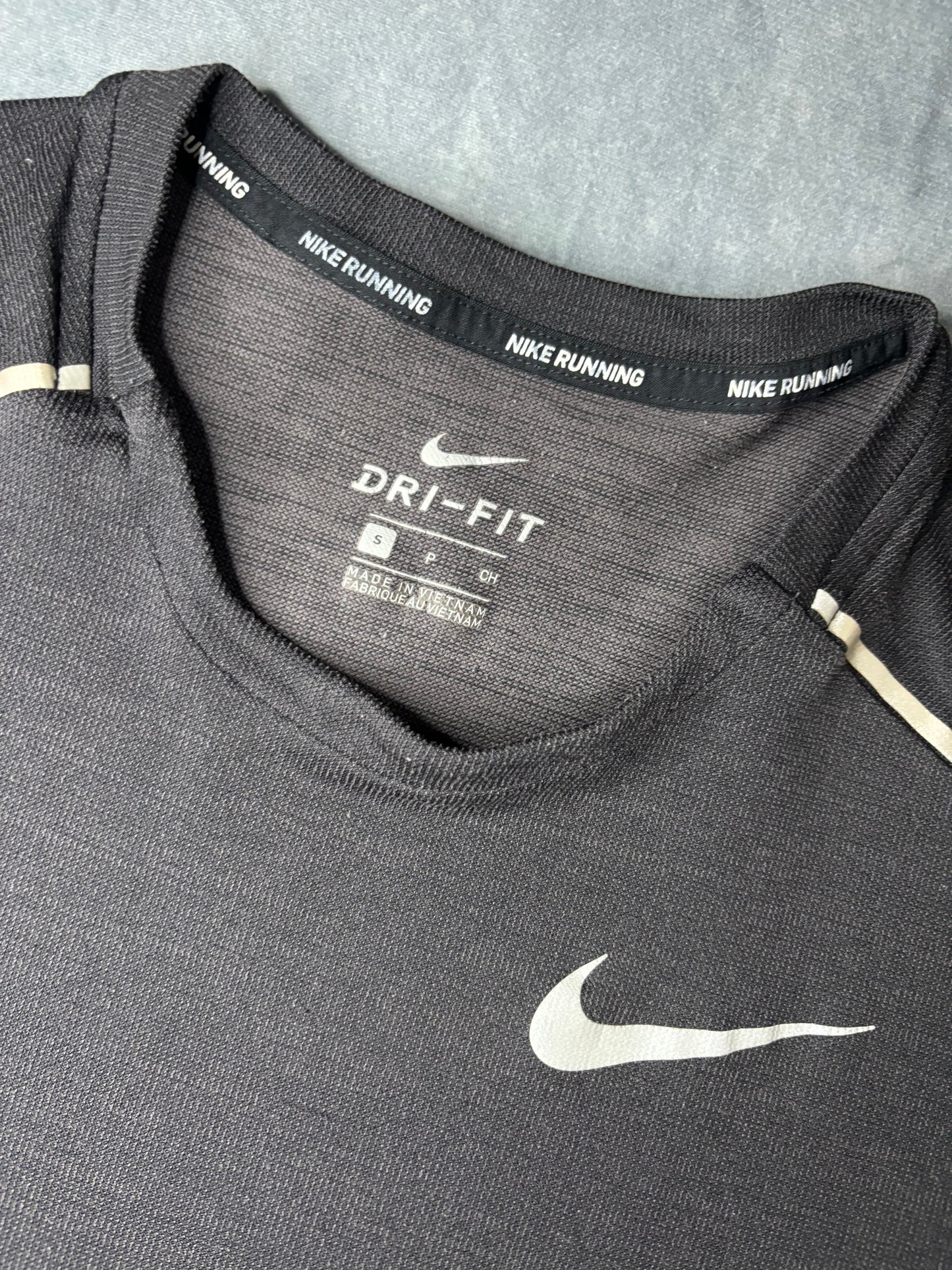 Nike Dri-Fit Miler 1.0 Tshirt (S)