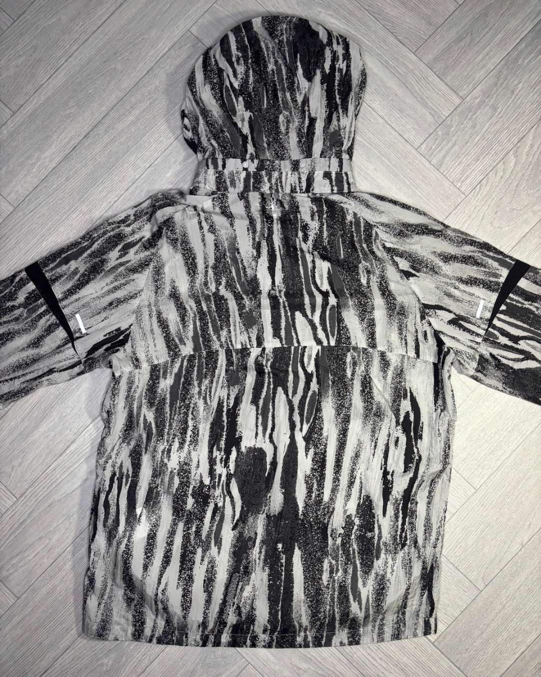 Nike Wild Run Windrunner Jacket (S)