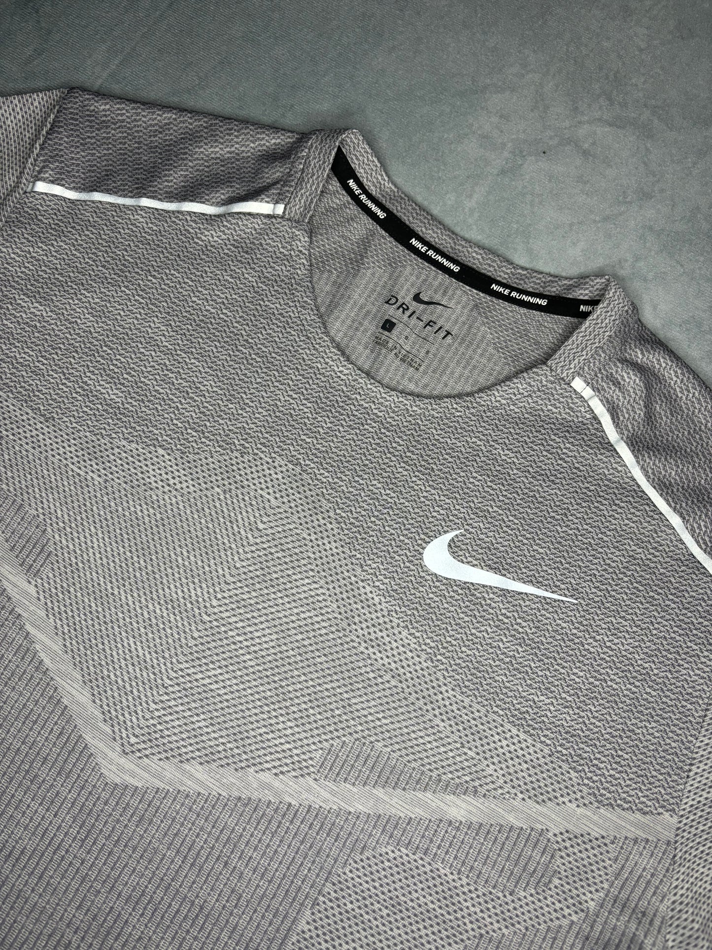 Nike Dri-Fit TechKnit Ultra Tshirt (L)
