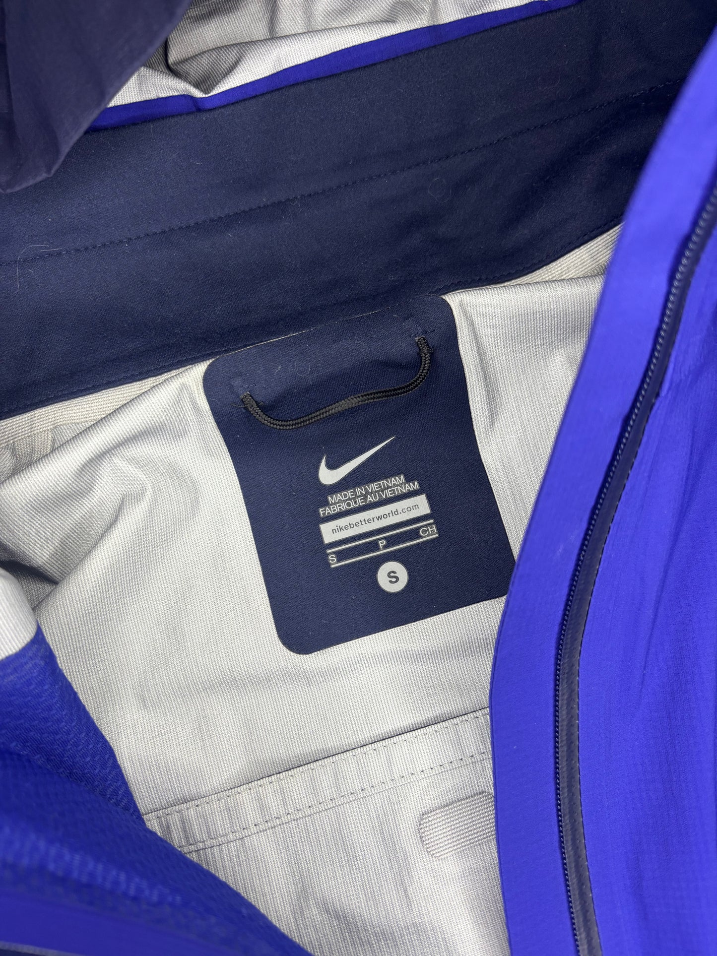 Nike HyperShield Womens Running Jacket (S)