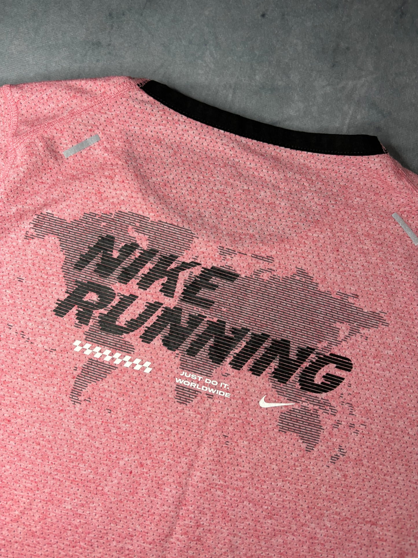 Nike Dri-Fit Rise 365 Future Fast Tshirt (M)